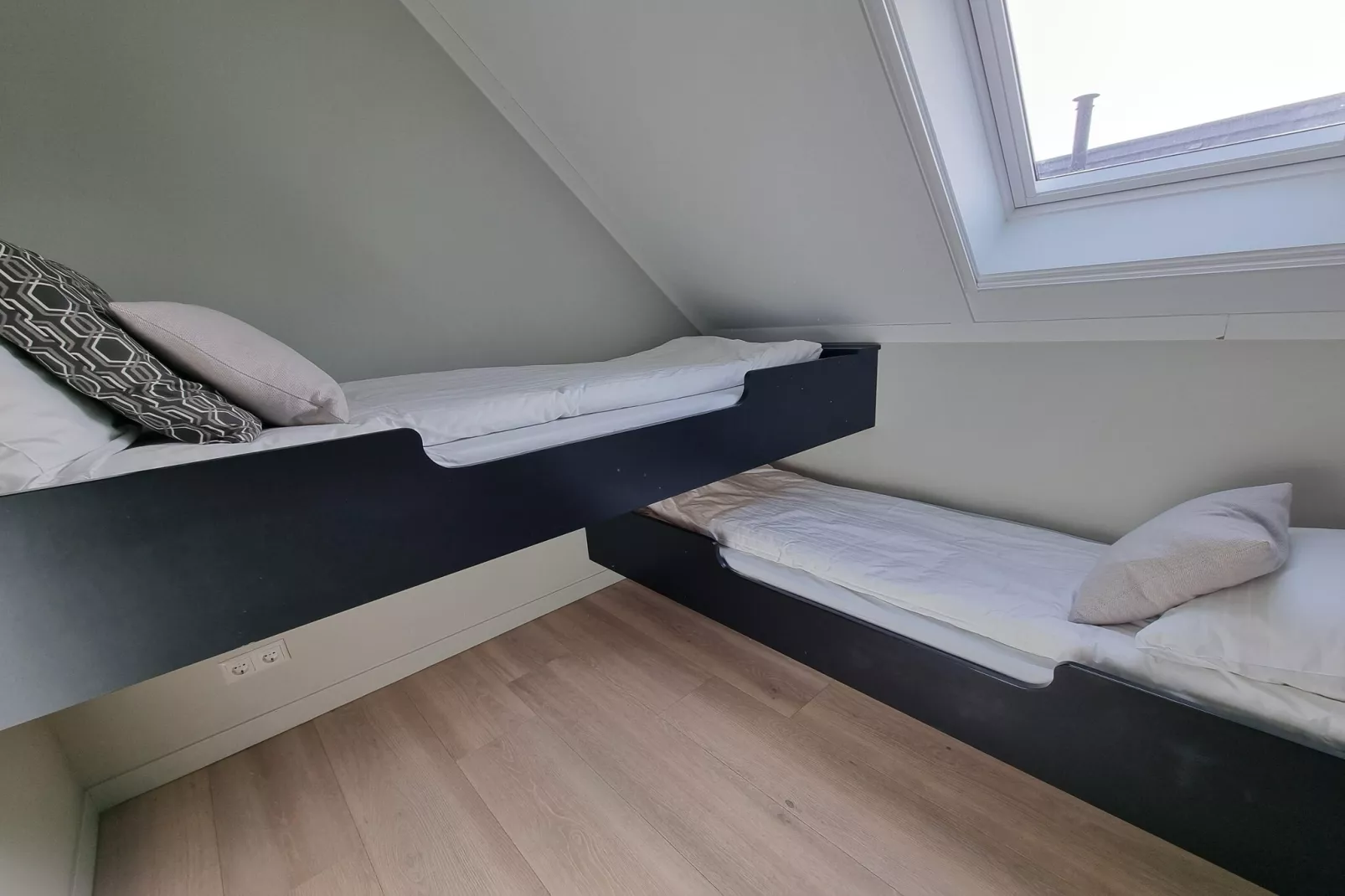 Watervilla Santjin - Bedroom