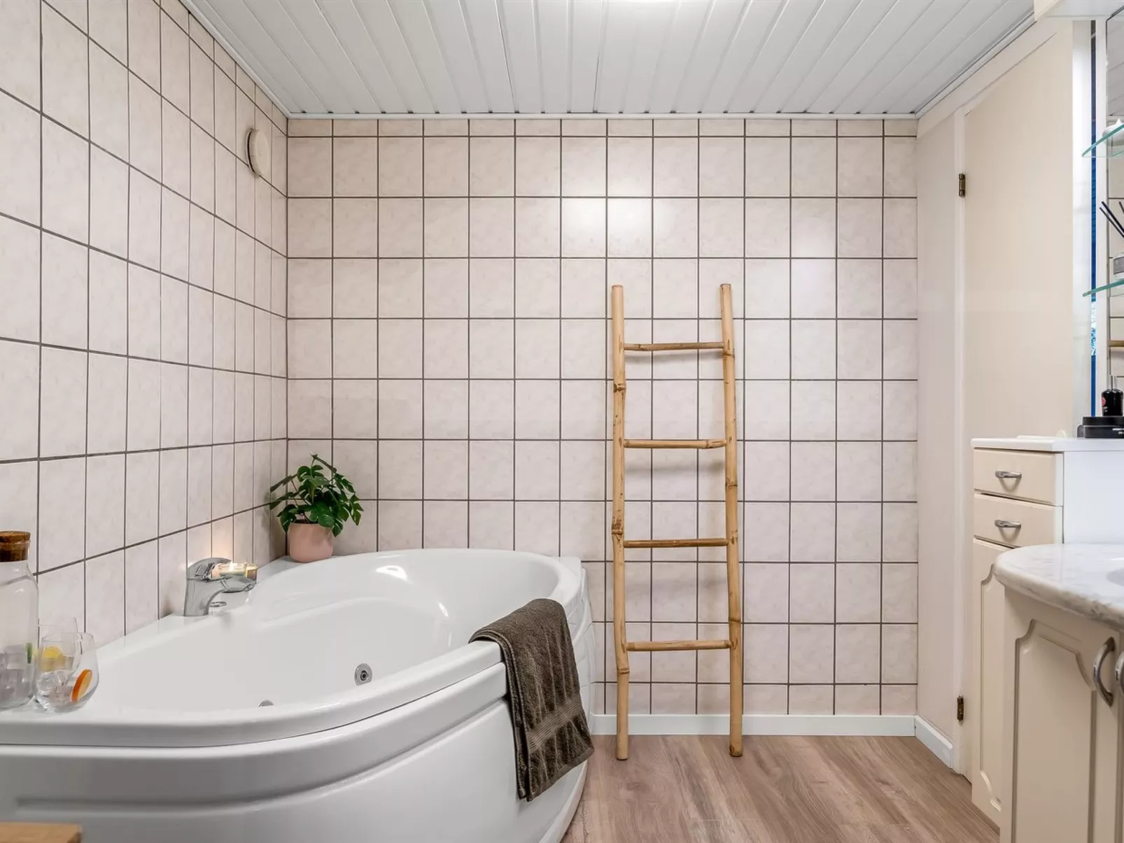 "Otso" - 200m from the sea