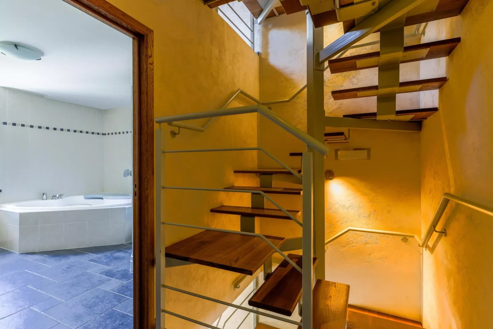 Apartment 7 - Tower apartment - Flur