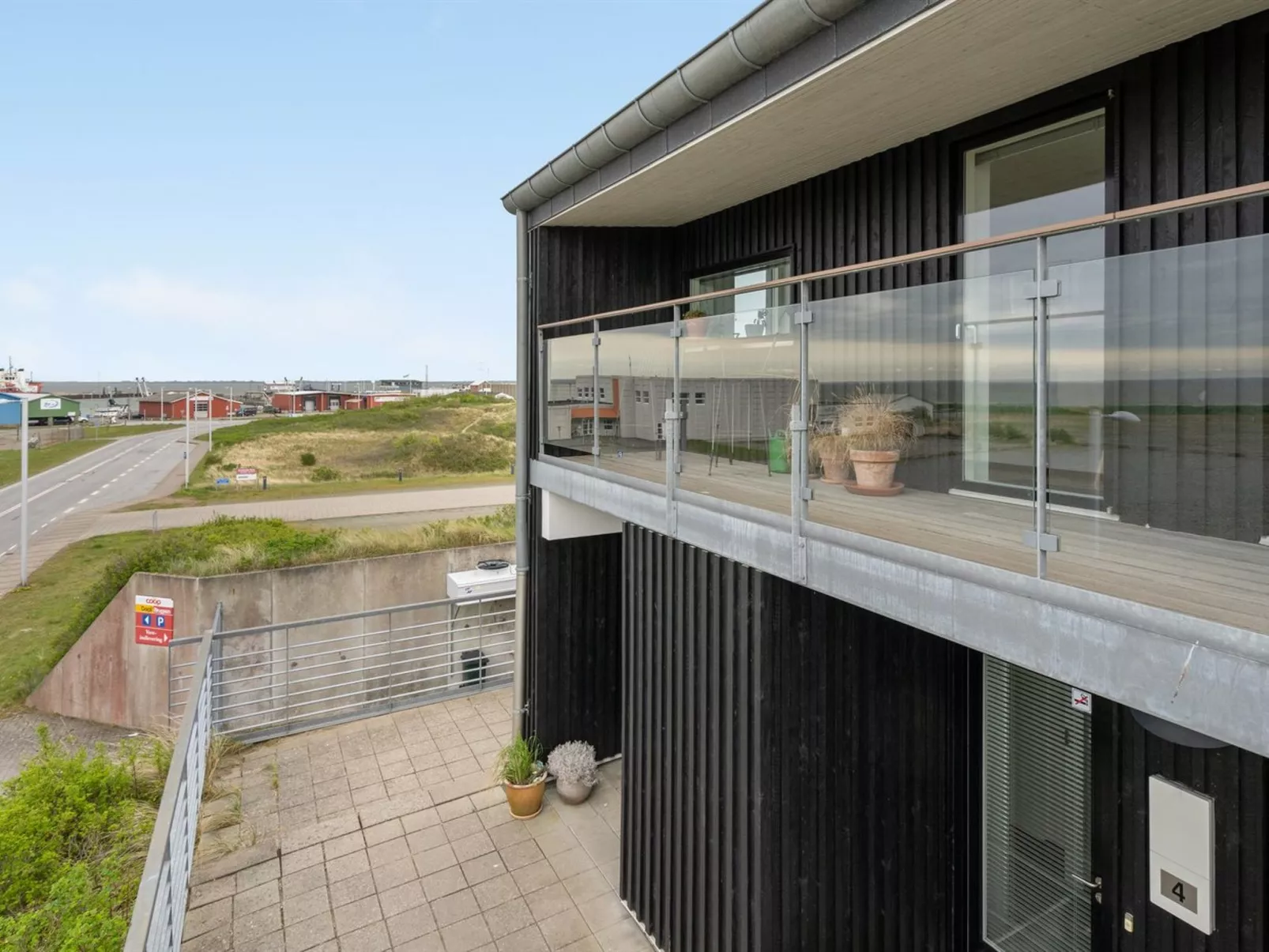 "Pirkko" - 100m from the sea - Outside