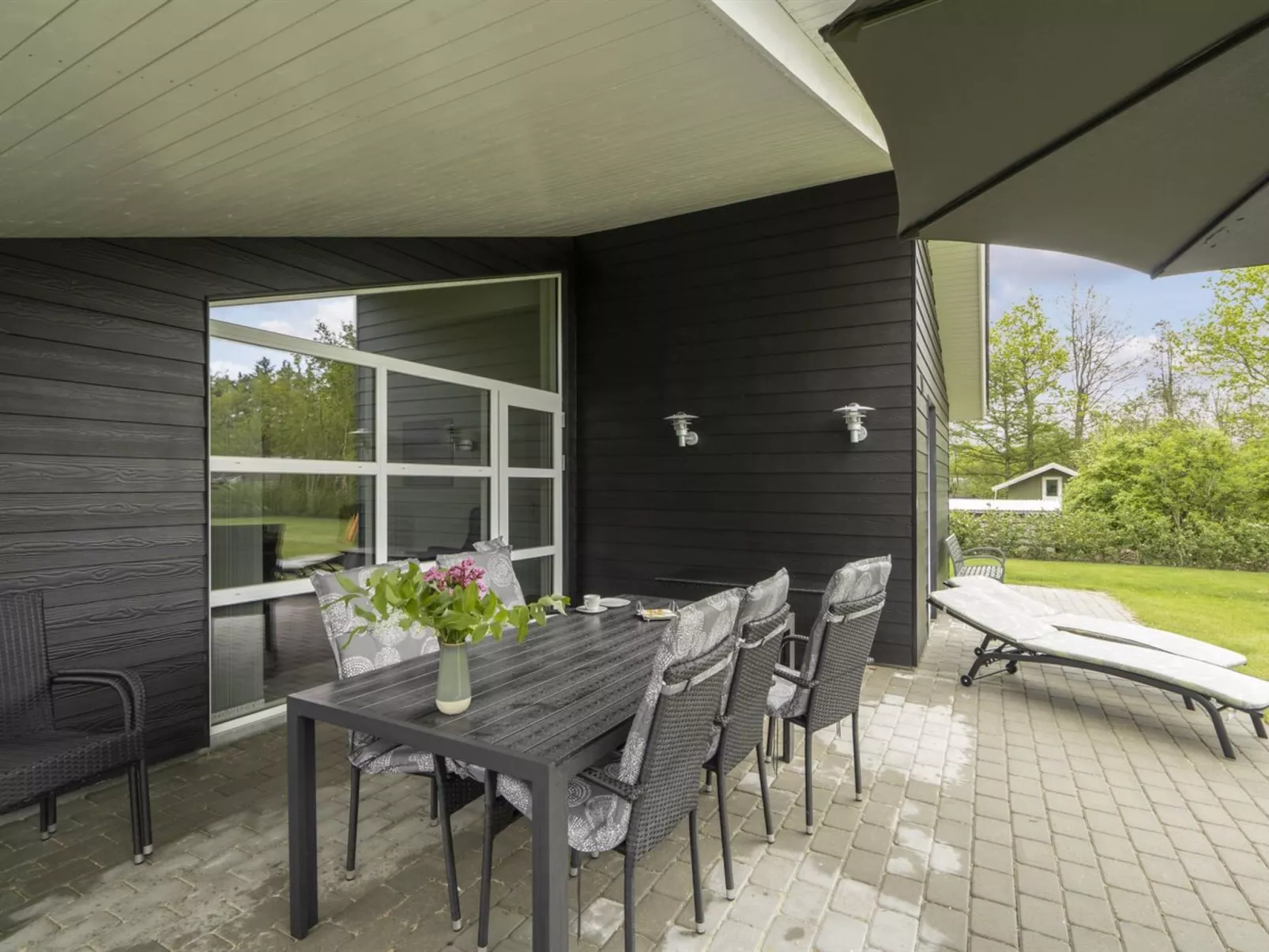 "Gardi" - 14km from the sea - Outside