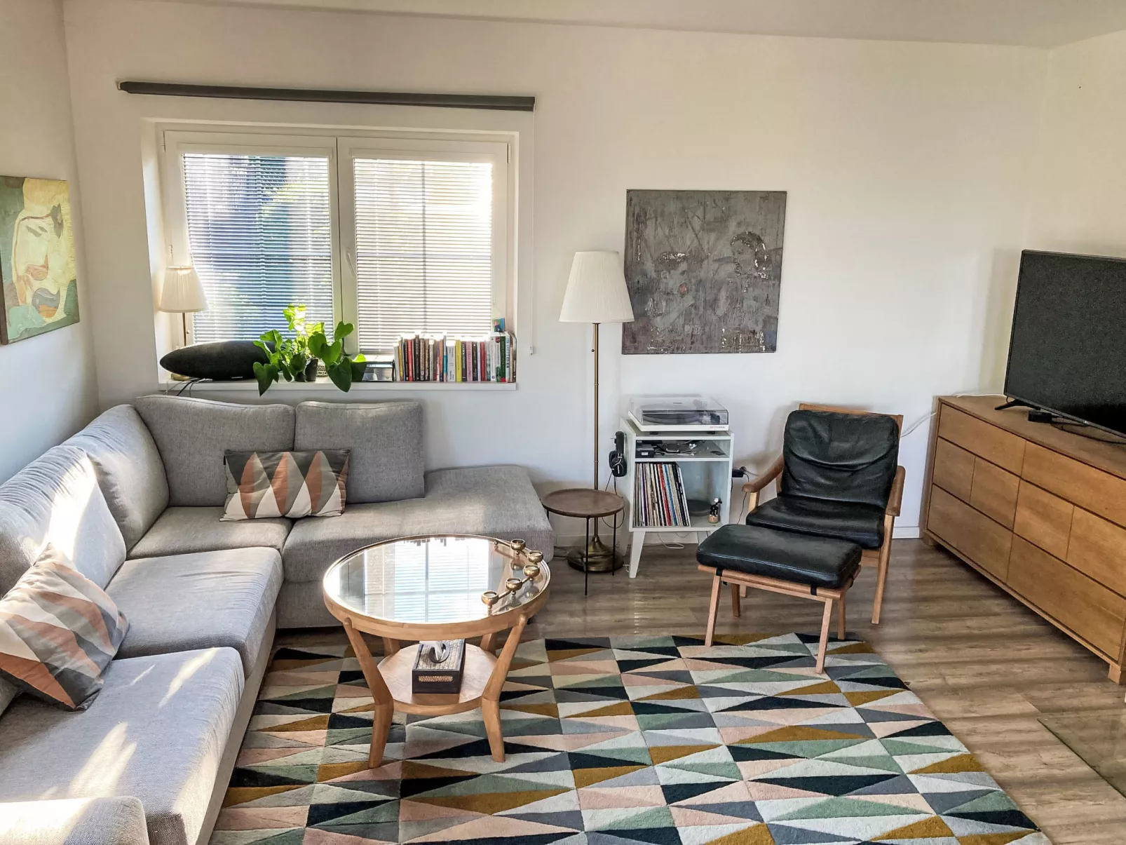 Hillside View - Dedans