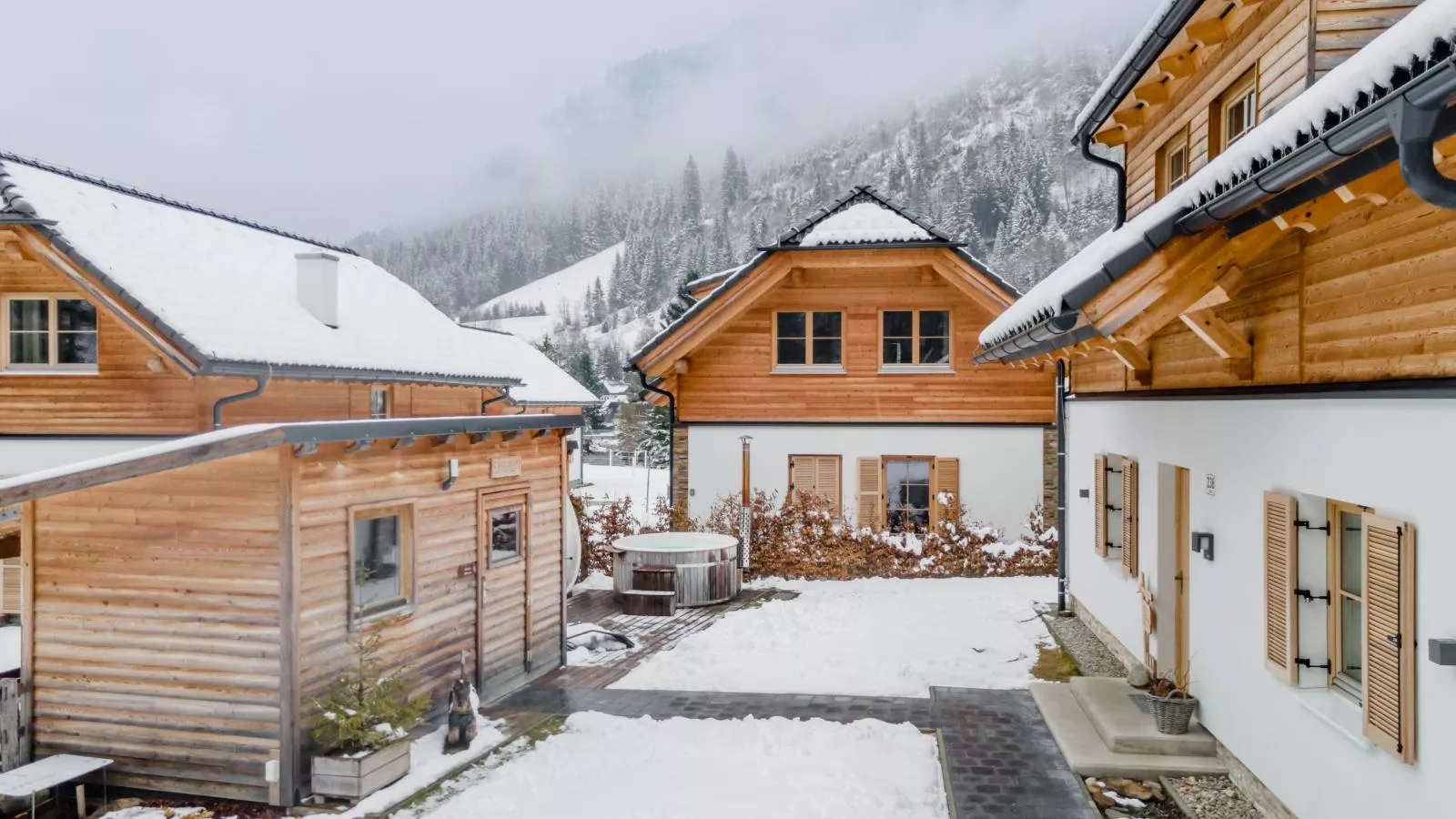 Haus Laura - Außenbereich Winter