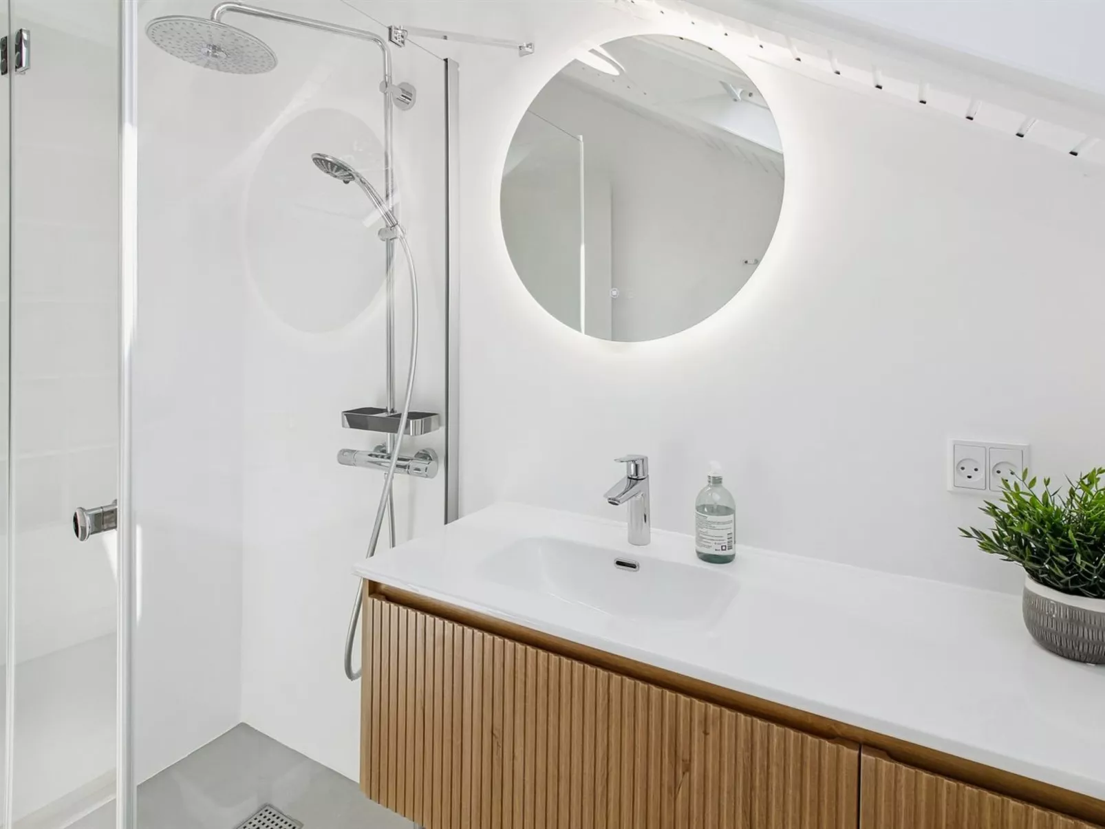 "Alfwin" - 3km from the sea - Drinnen