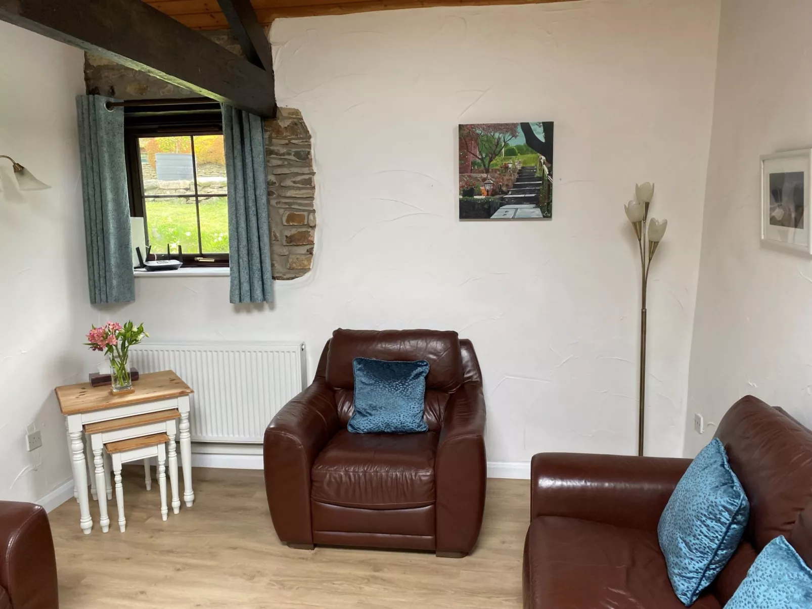 Shipload Cottage - Inside