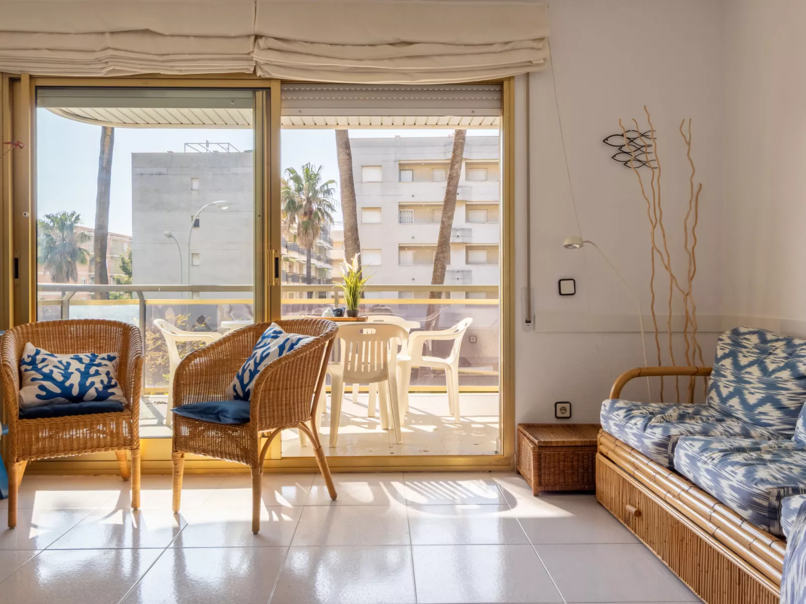 Cambrils Park B - Drinnen