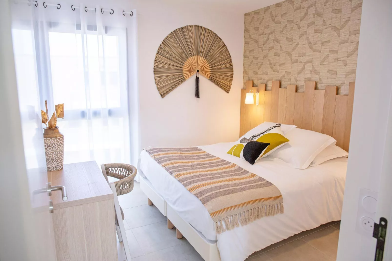 Résidence Domaine du Golfe du Lion St Cyprien - 36 app 6 pers - 2 chambres - climatisé - balcon-Chambre