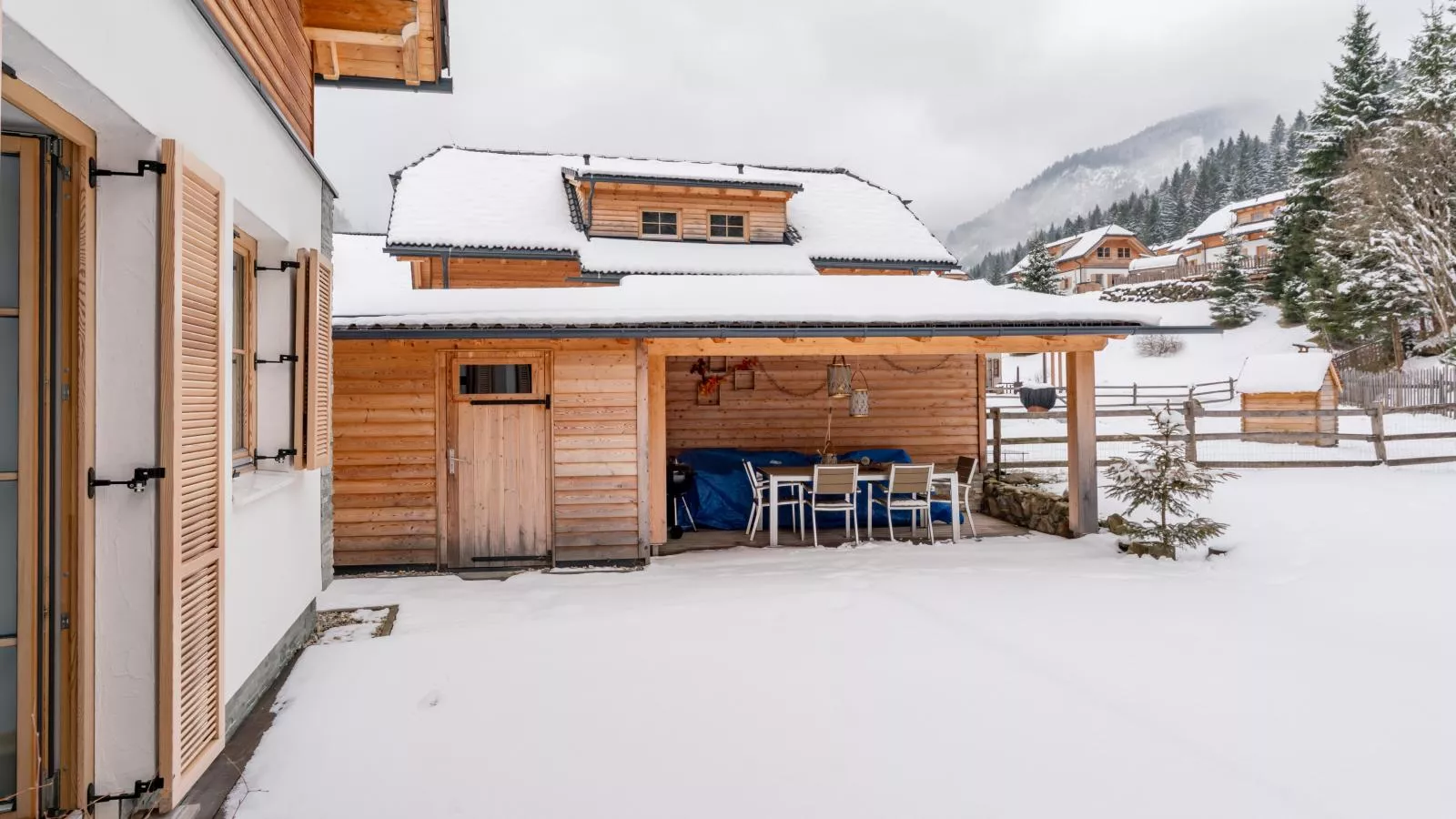 Villa Petra - Garten Winter