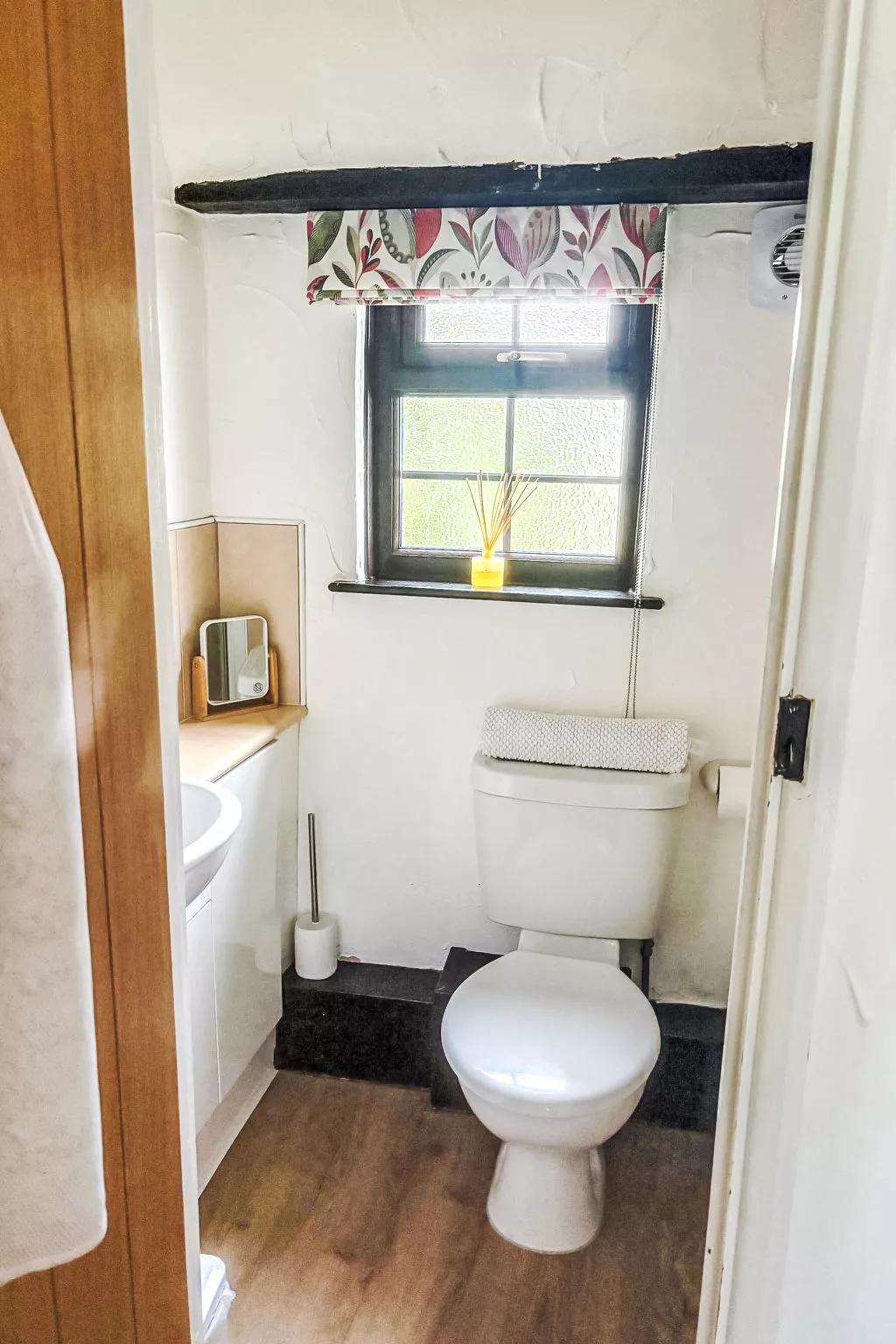 Barley Cottage - Inside