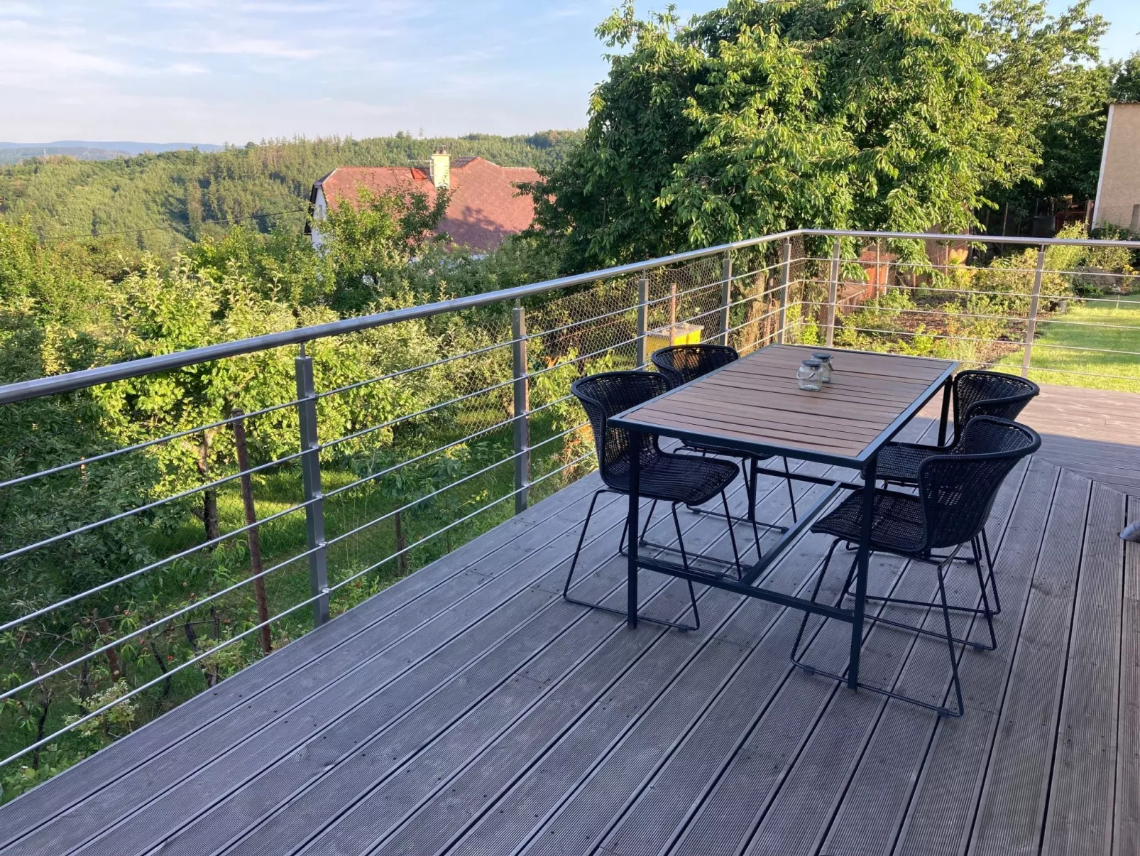 Hillside View - Dehors