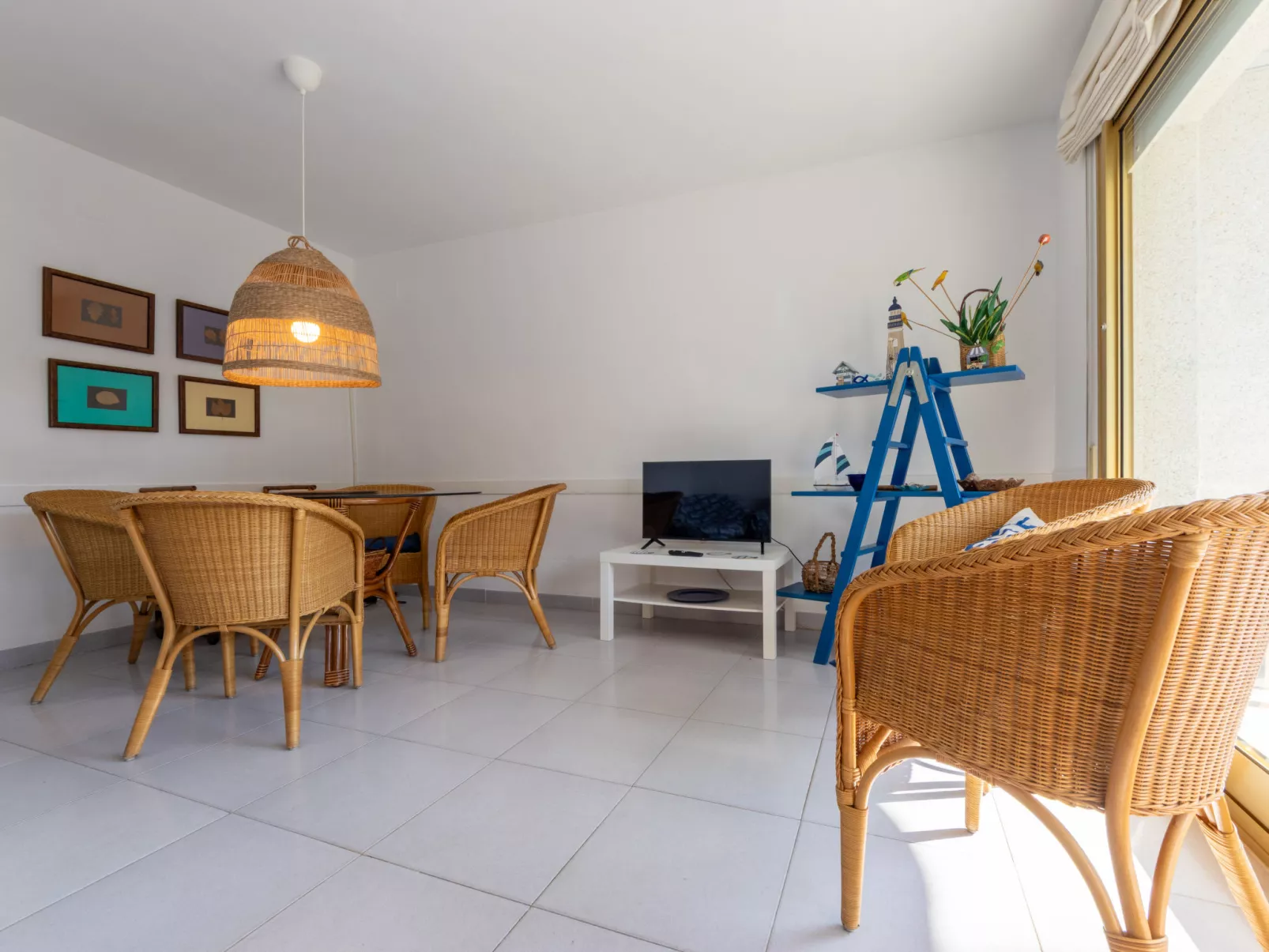 Cambrils Park B - Drinnen
