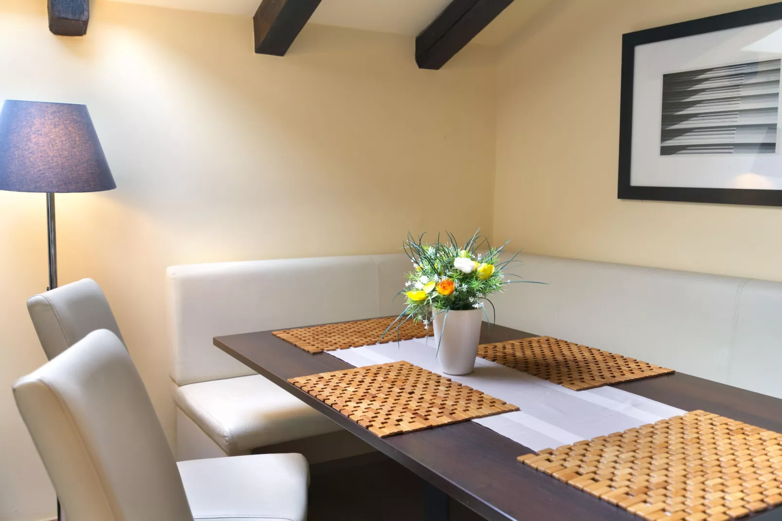 Menardi Penthouse AA - Esszimmer