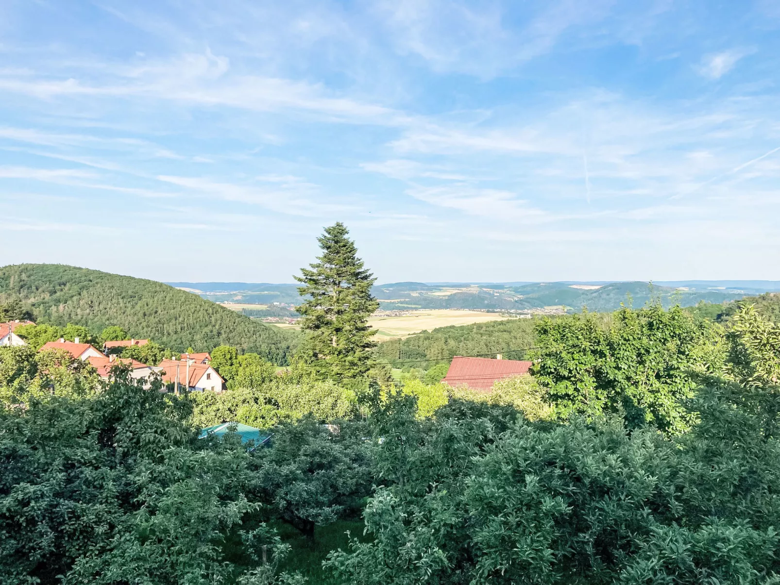 Hillside View - Dehors