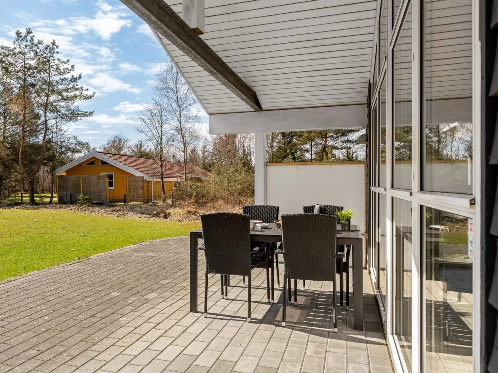 "Tamika" - 950m from the sea - Outside
