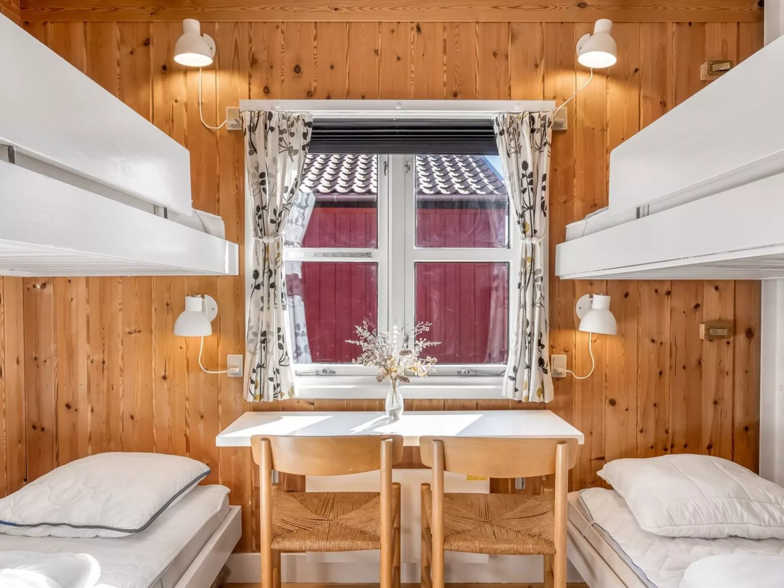 "Eivi" - 200m from the sea - Dedans