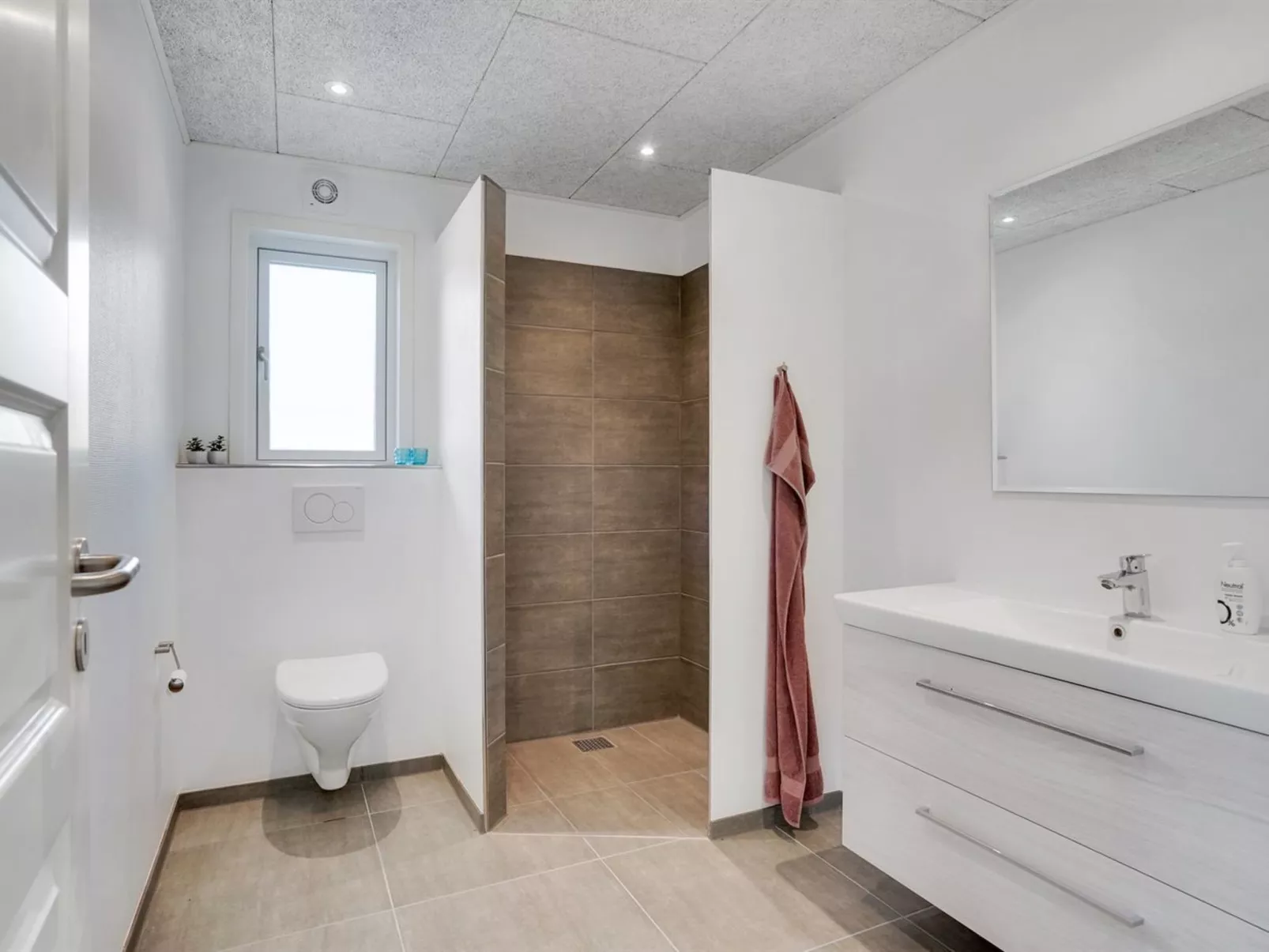 "Gardi" - 14km from the sea - Inside