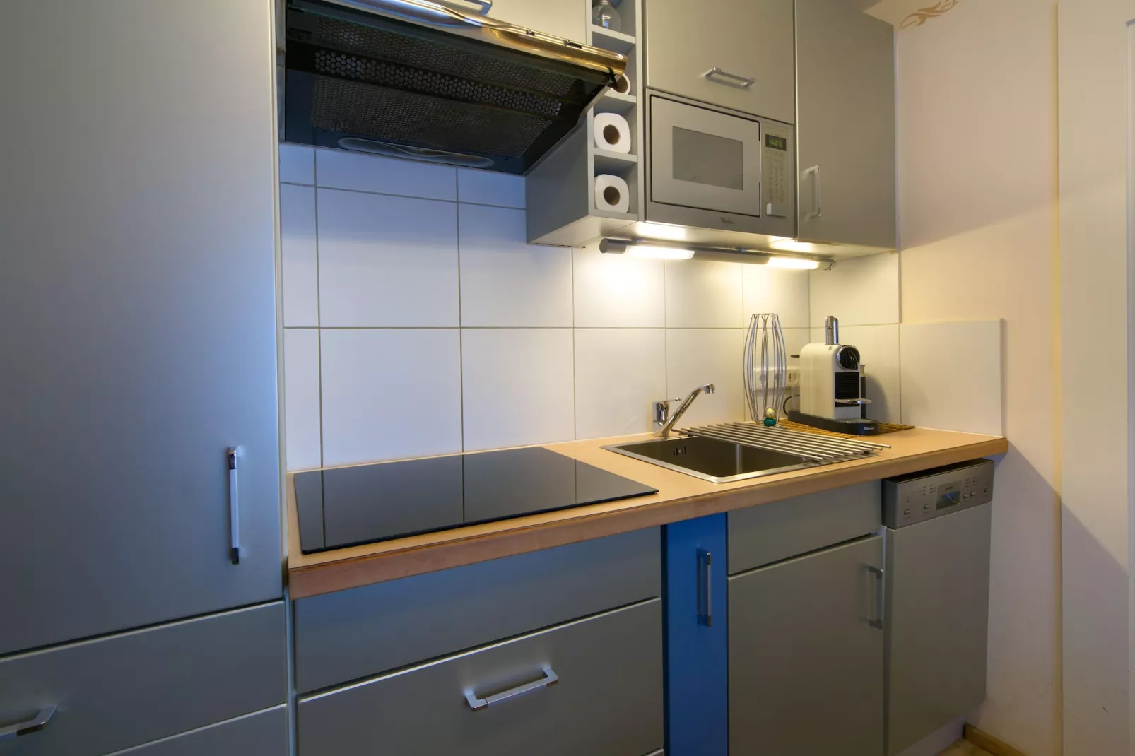 Menardi B - Kitchen