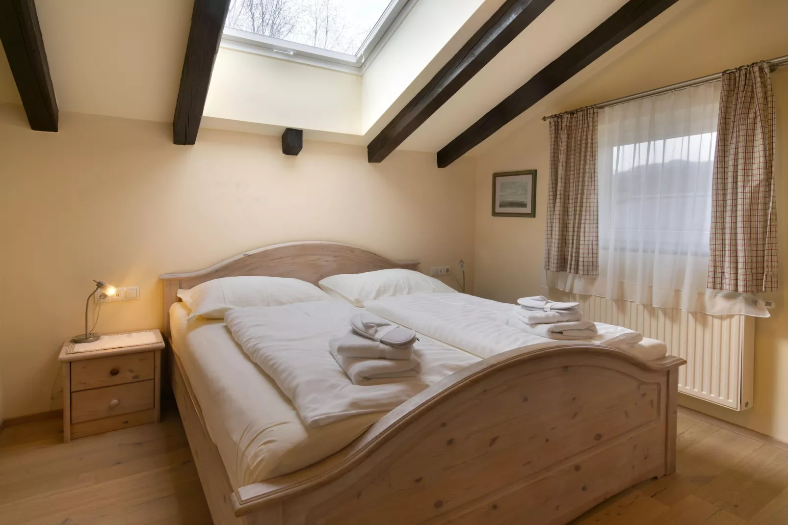 Menardi Penthouse AA - Schlafzimmer