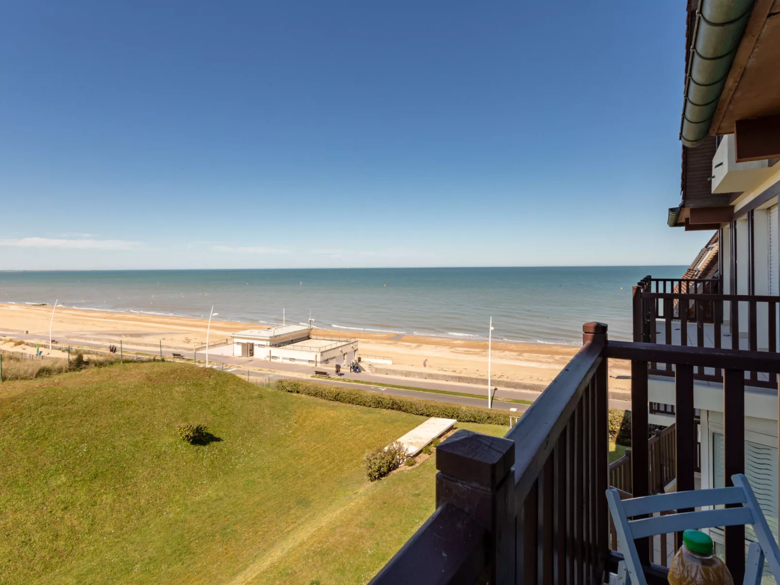 Horizon Marin - Draußen