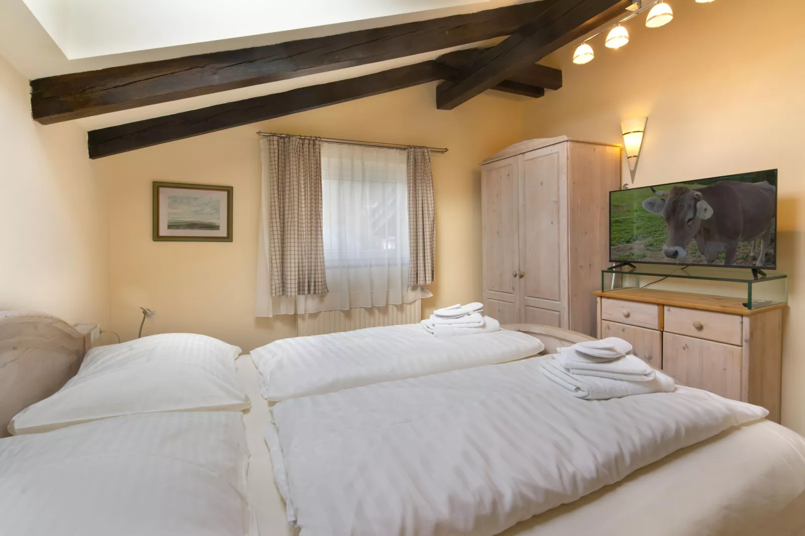 Menardi Penthouse AA - Schlafzimmer