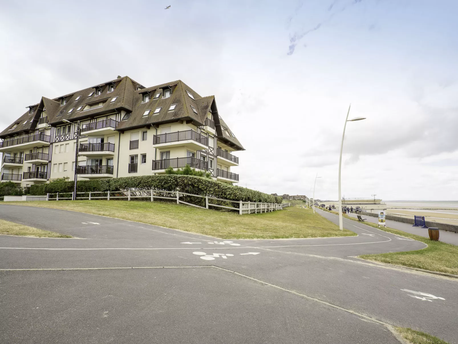 Horizon Marin - Draußen