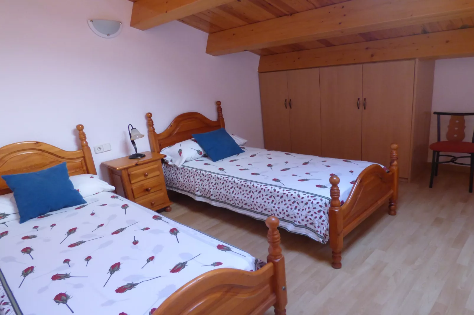 Mas Set Rengs - Bedroom