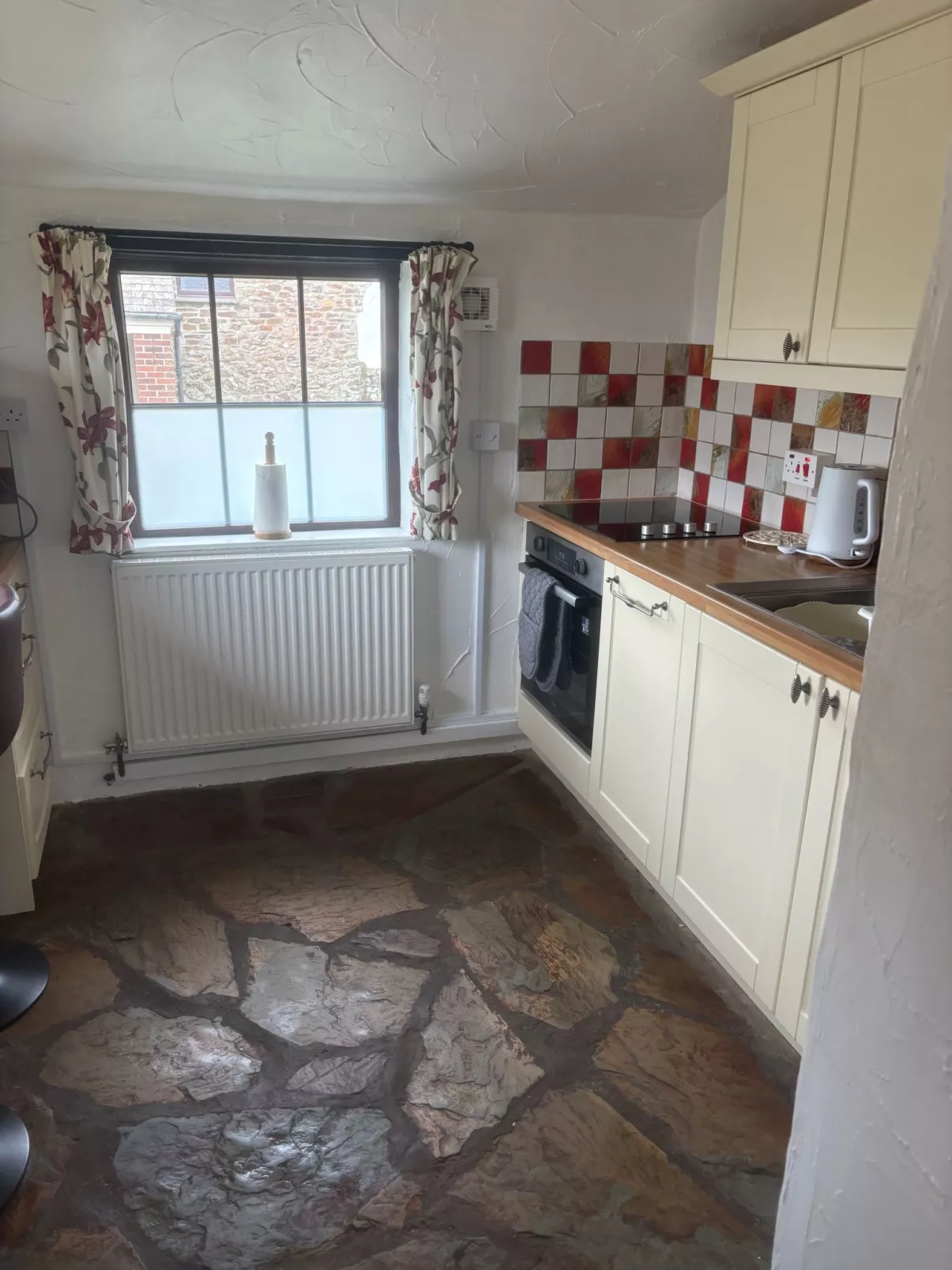 Hartland Hideaways - Inside