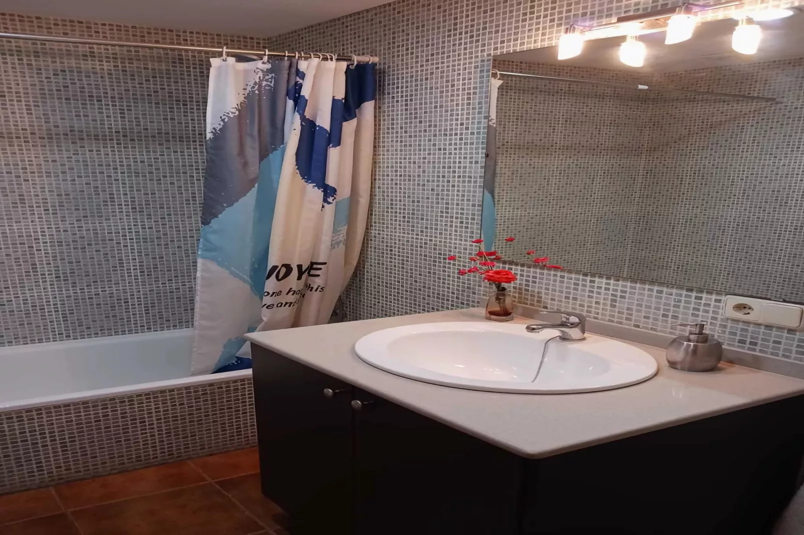 Mas Set Rengs - Bathroom