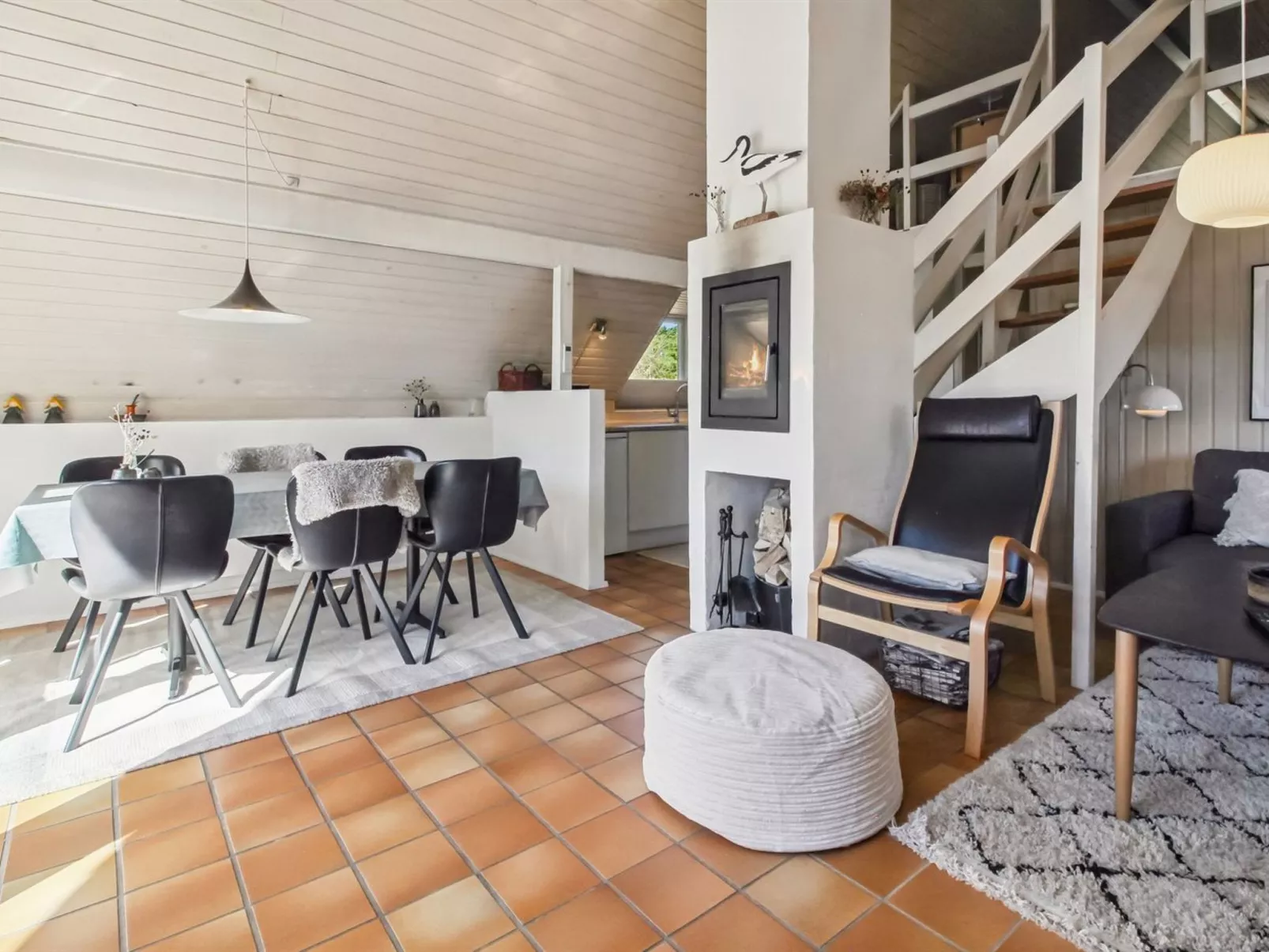 "Efimija" - 1.4km from the sea - Drinnen