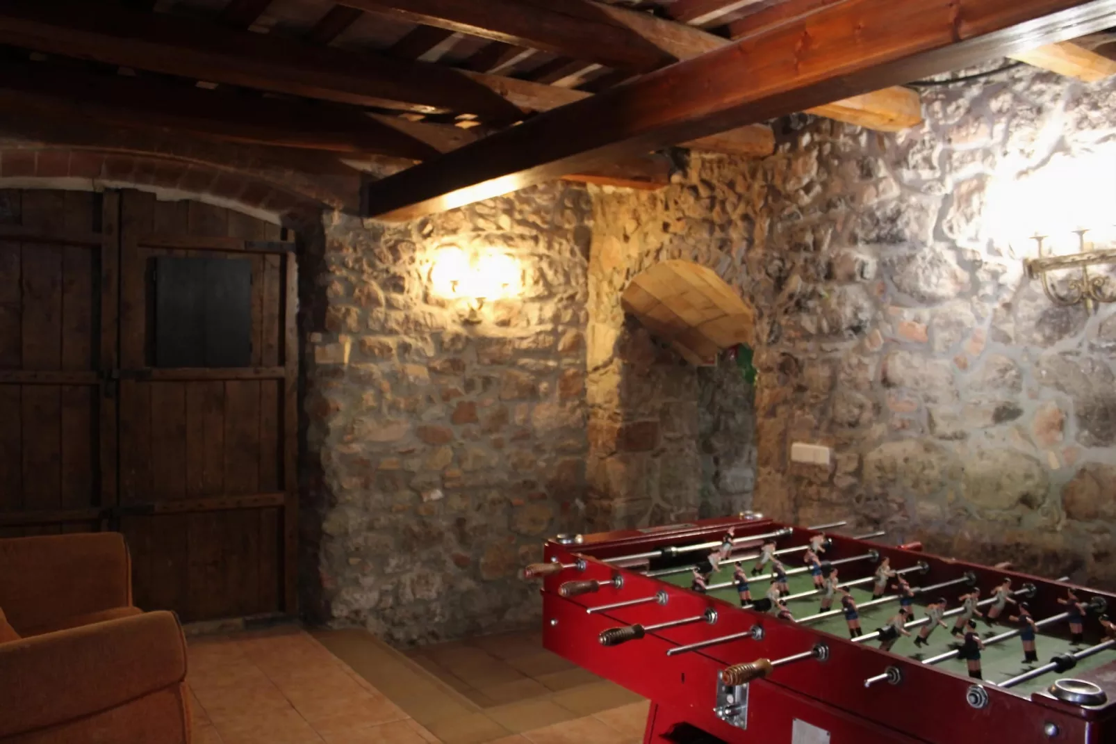Mas Set Rengs - Recreation room