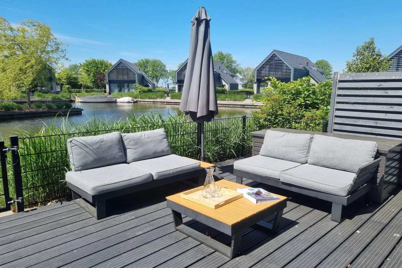 Watervilla Twa - Terrasse / balcon