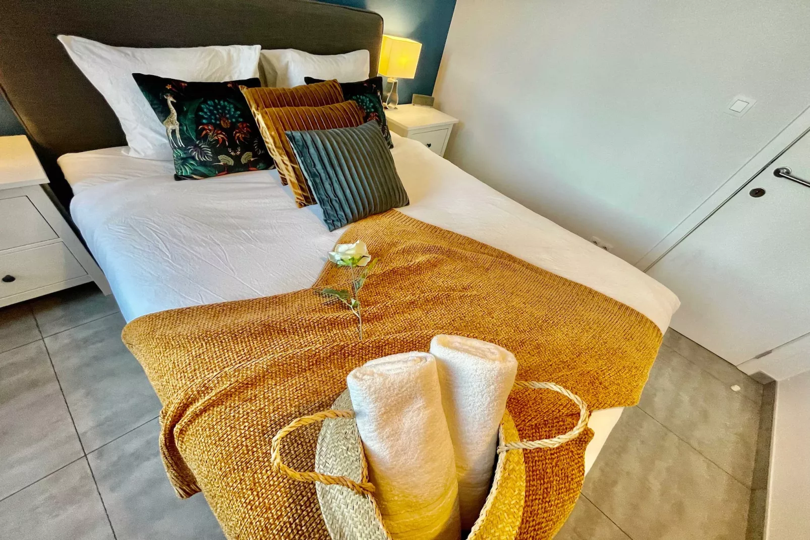 Cozy 1BR City Centre Near Meir Shopping by OneLuxStay - Chambre