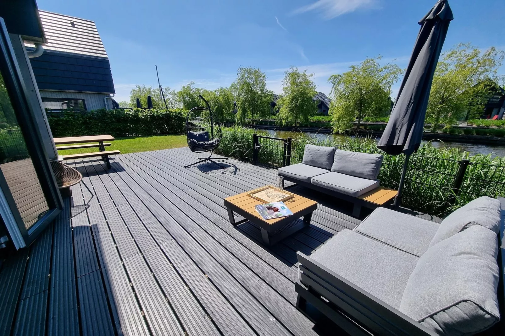 Watervilla Twa - Terrasse / balcon