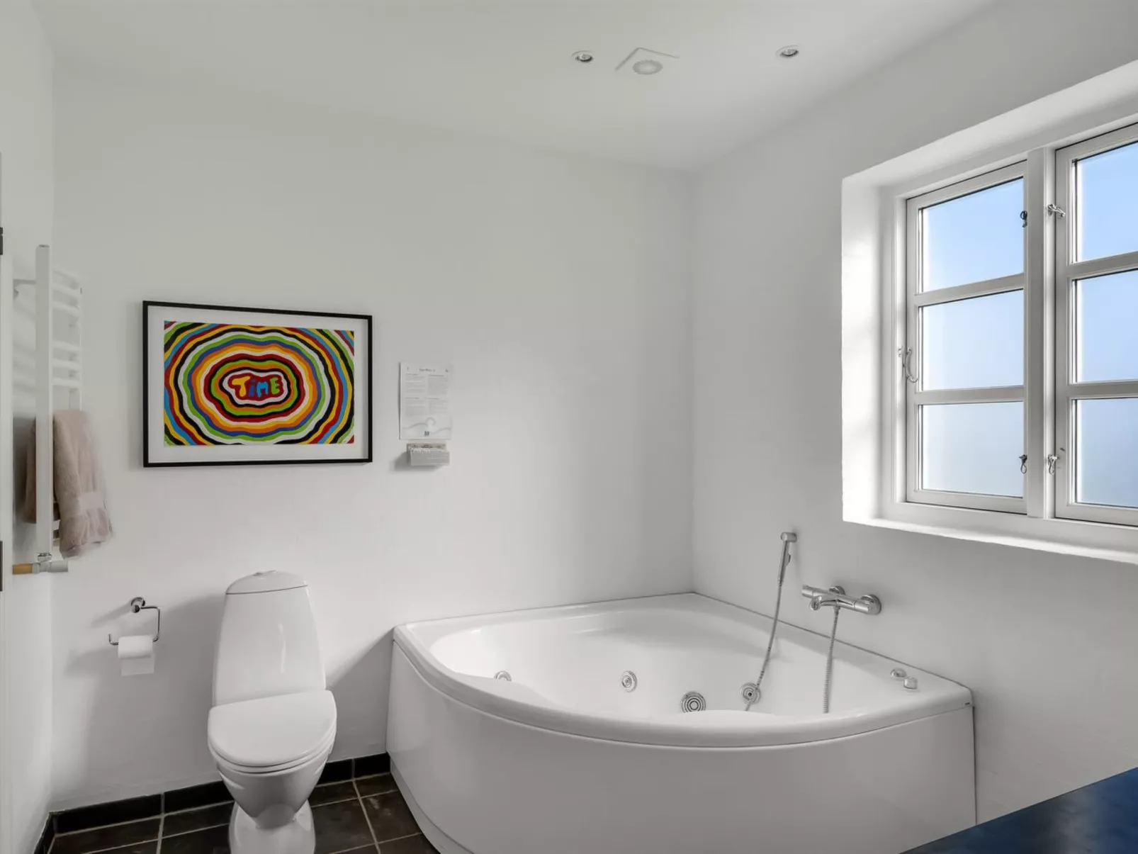 "Birtir" - 200m from the sea - Drinnen