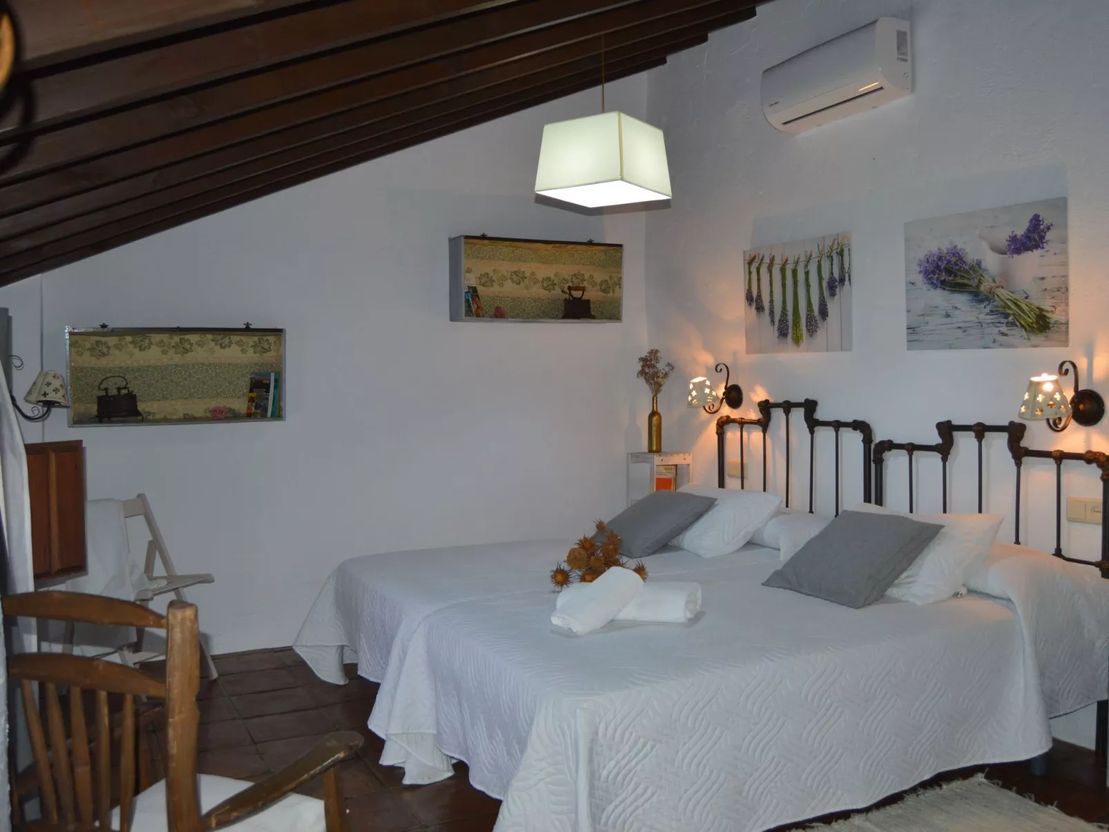 Finca "Casa Vieja" mit Bergblick - Drinnen