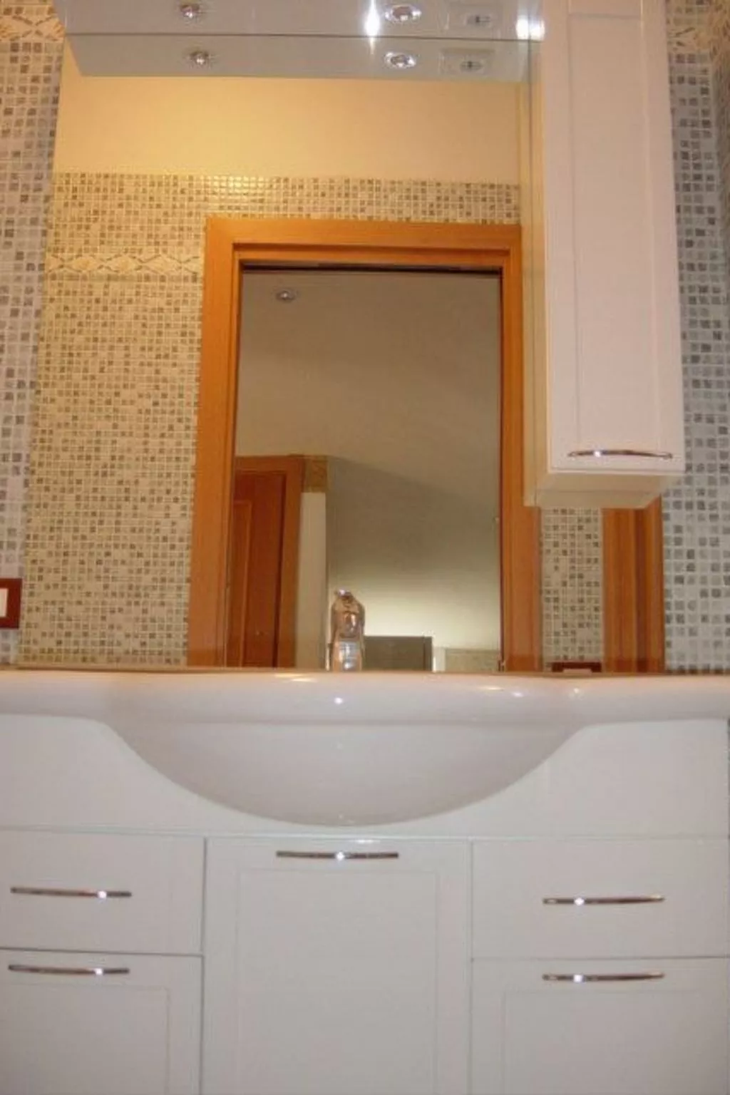 'Appartement trilo 3 - Drinnen