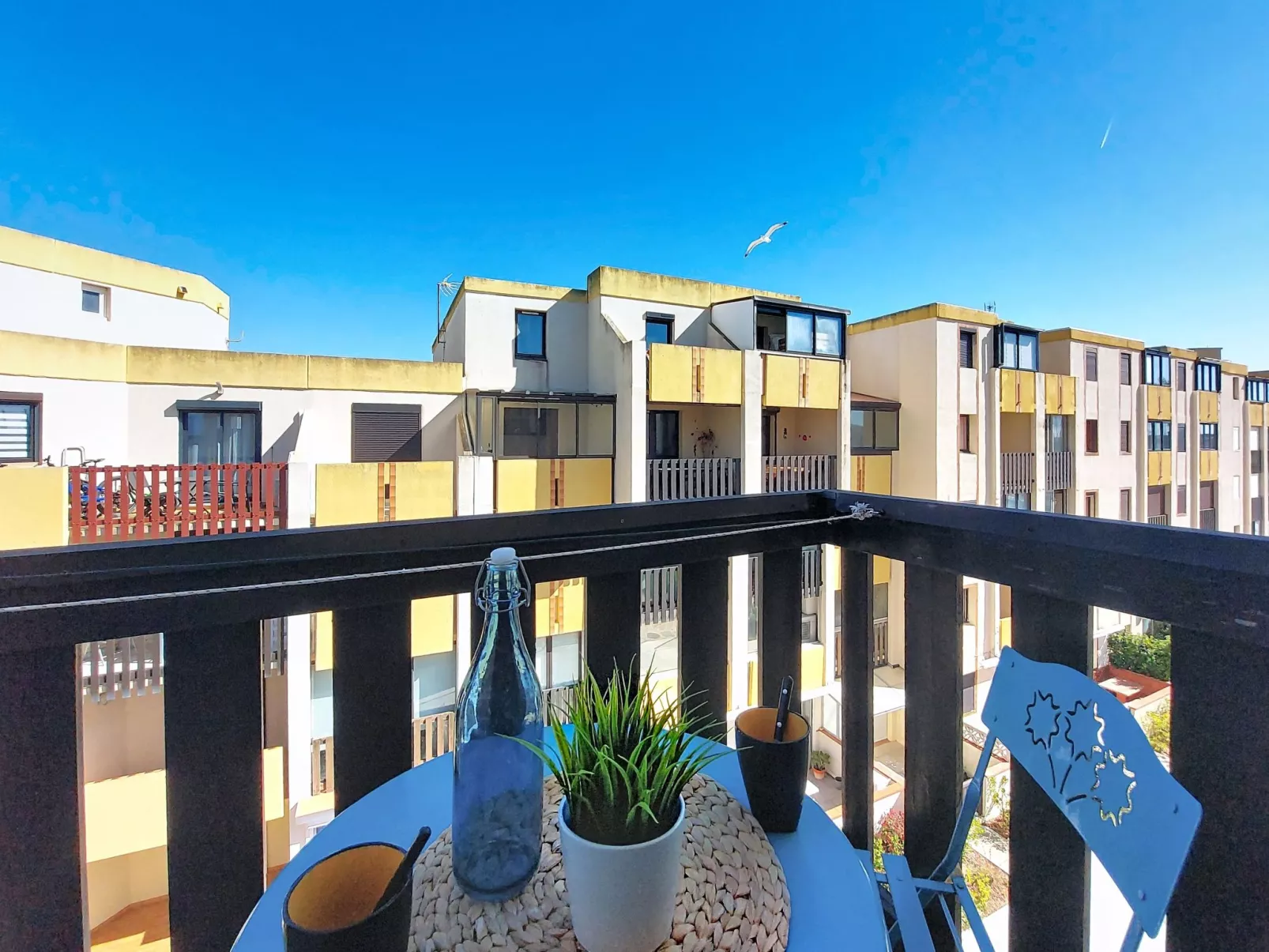 Le Lamparo - Outside