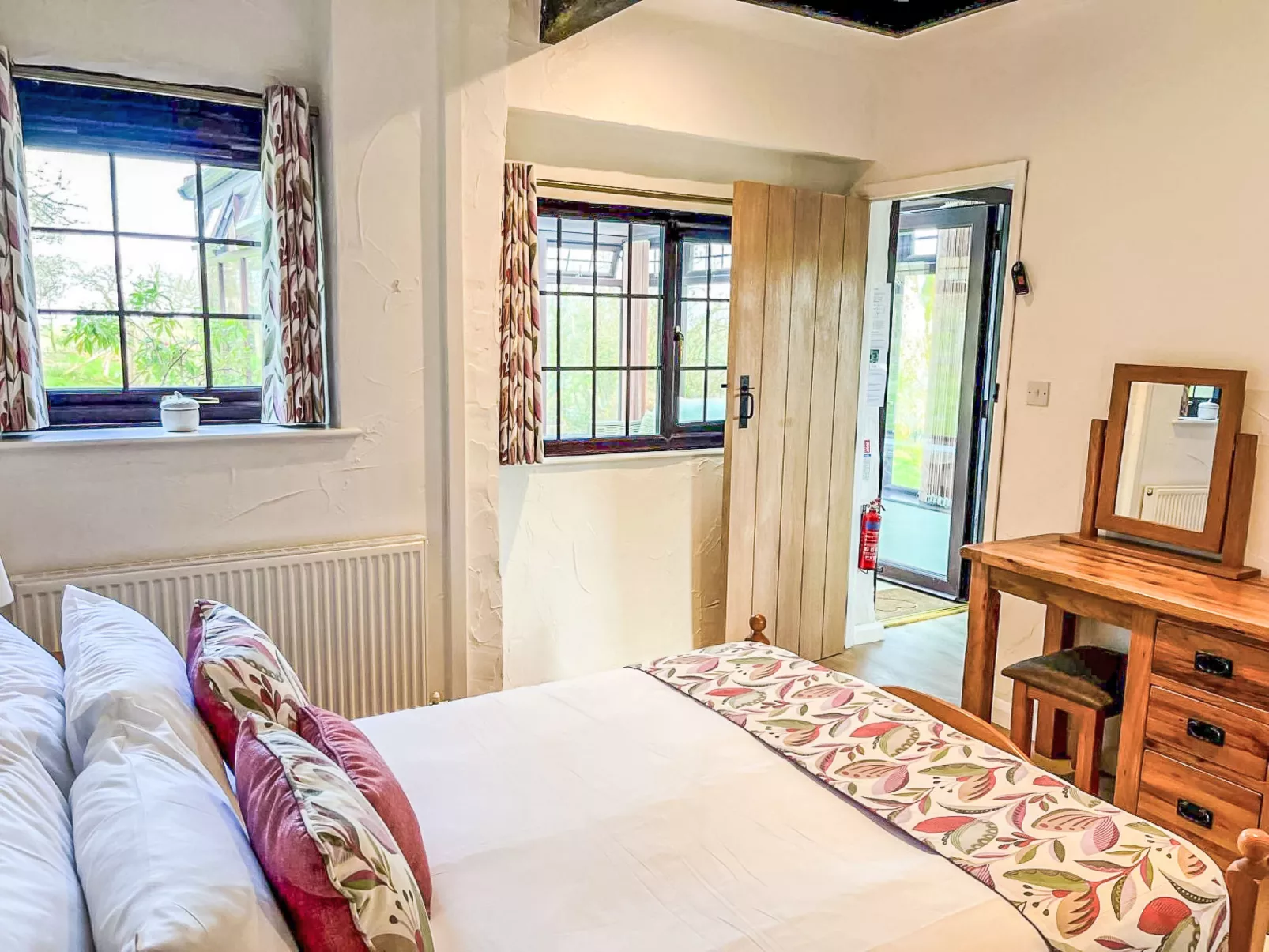 Hartland Hideaways - Inside