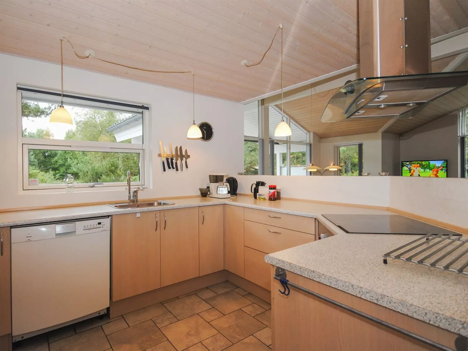 "Tamika" - 950m from the sea - Inside