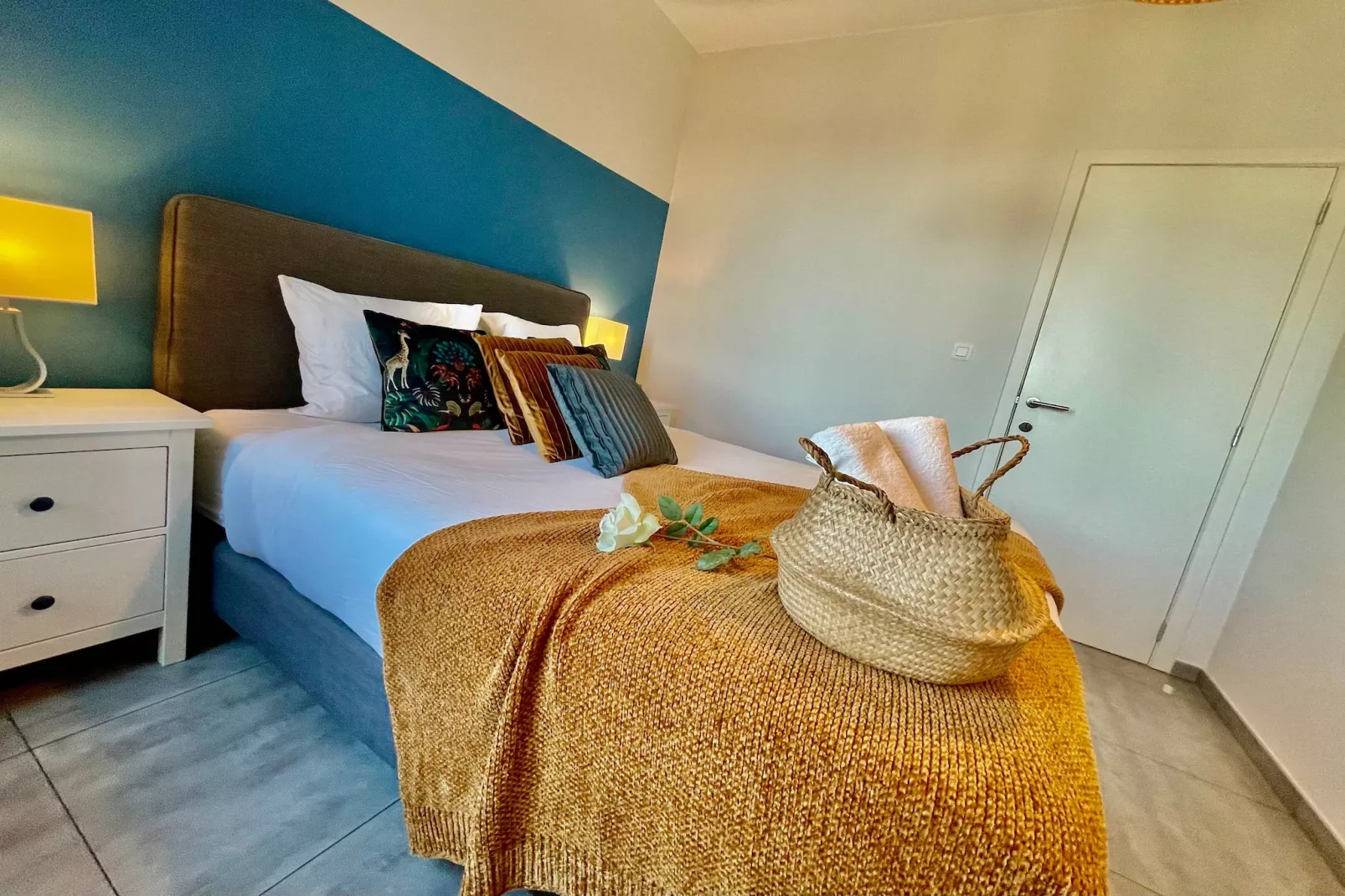 Cozy 1BR City Centre Near Meir Shopping by OneLuxStay - Chambre