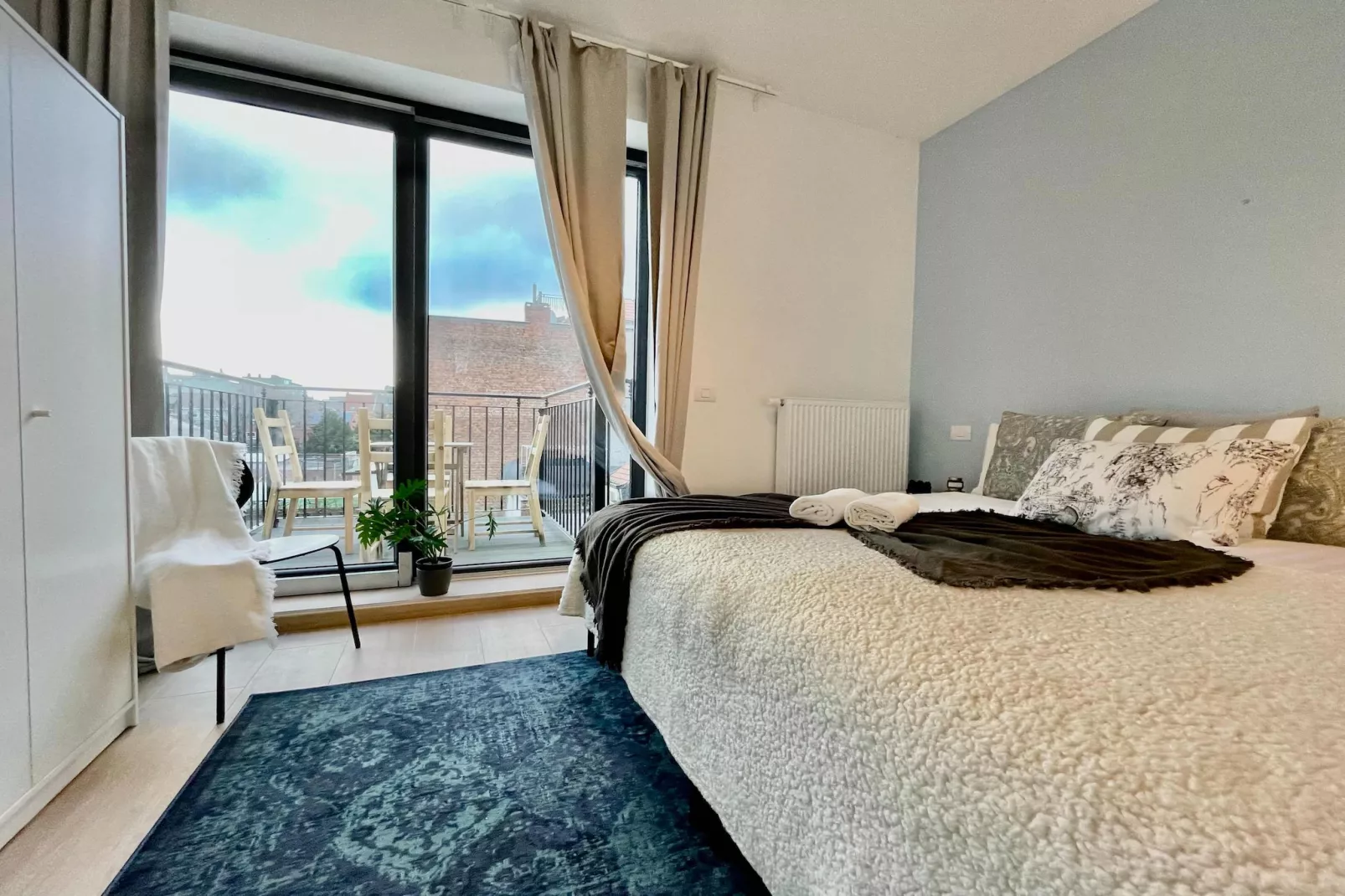 Luxury Dlx 1BR Near Fashion District by OneLuxStay - Chambre