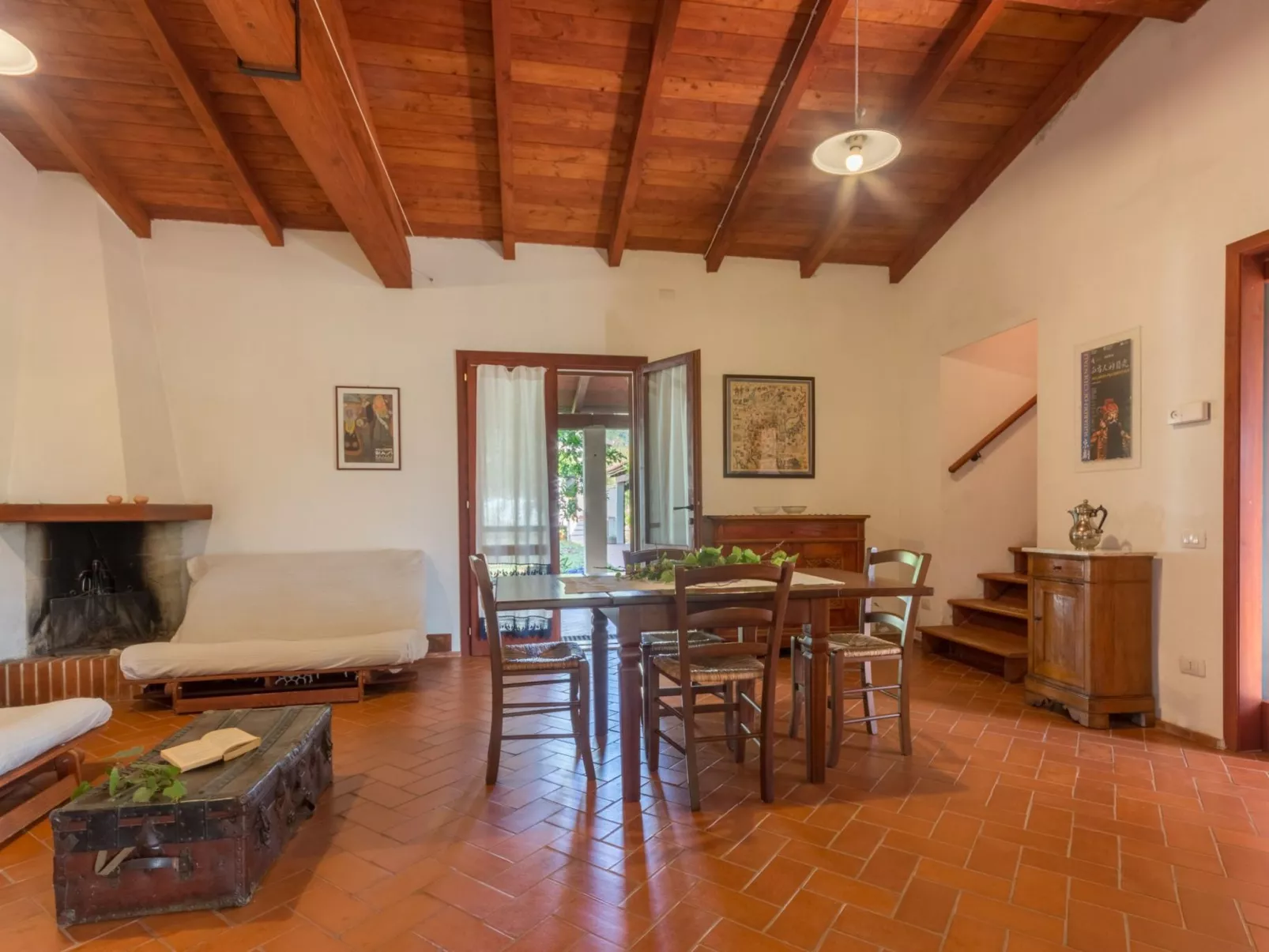 Tenuta "Carrubo" mit Wandkasten