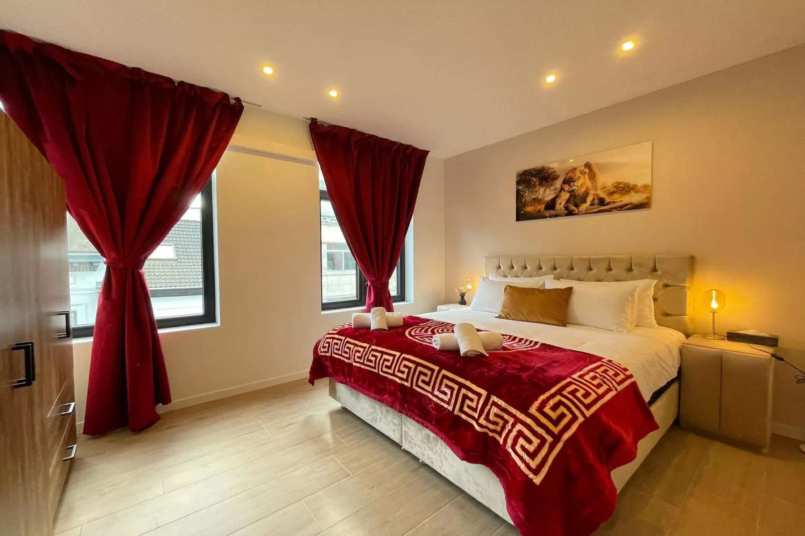 One Lux Stay Near Antwerp Central - 3 Bedroom 15 Bathroom