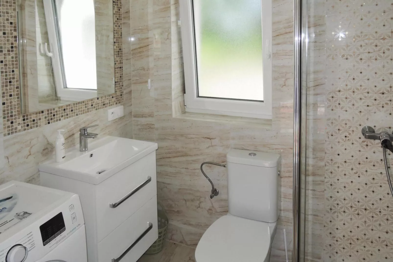 Holiday home Karnocicie-Bathroom