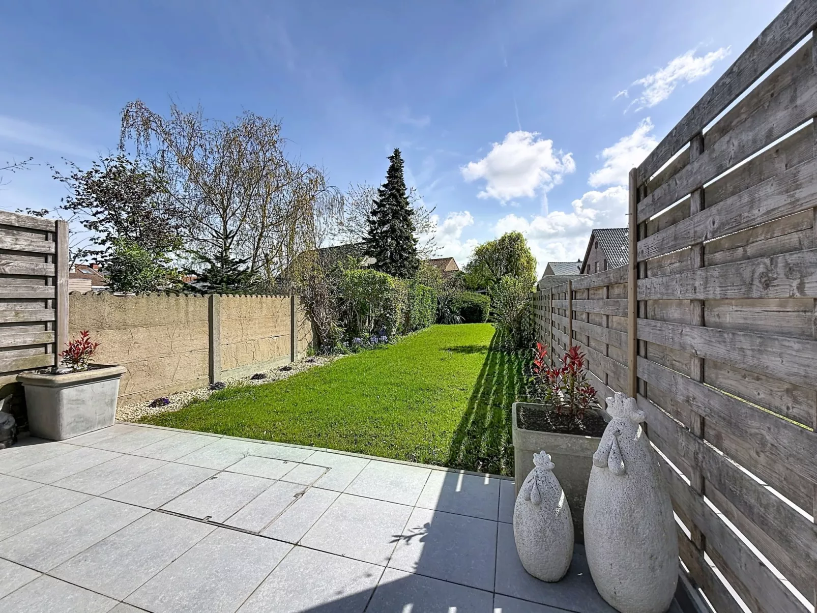 Stella Maris with garage and garden - Outside