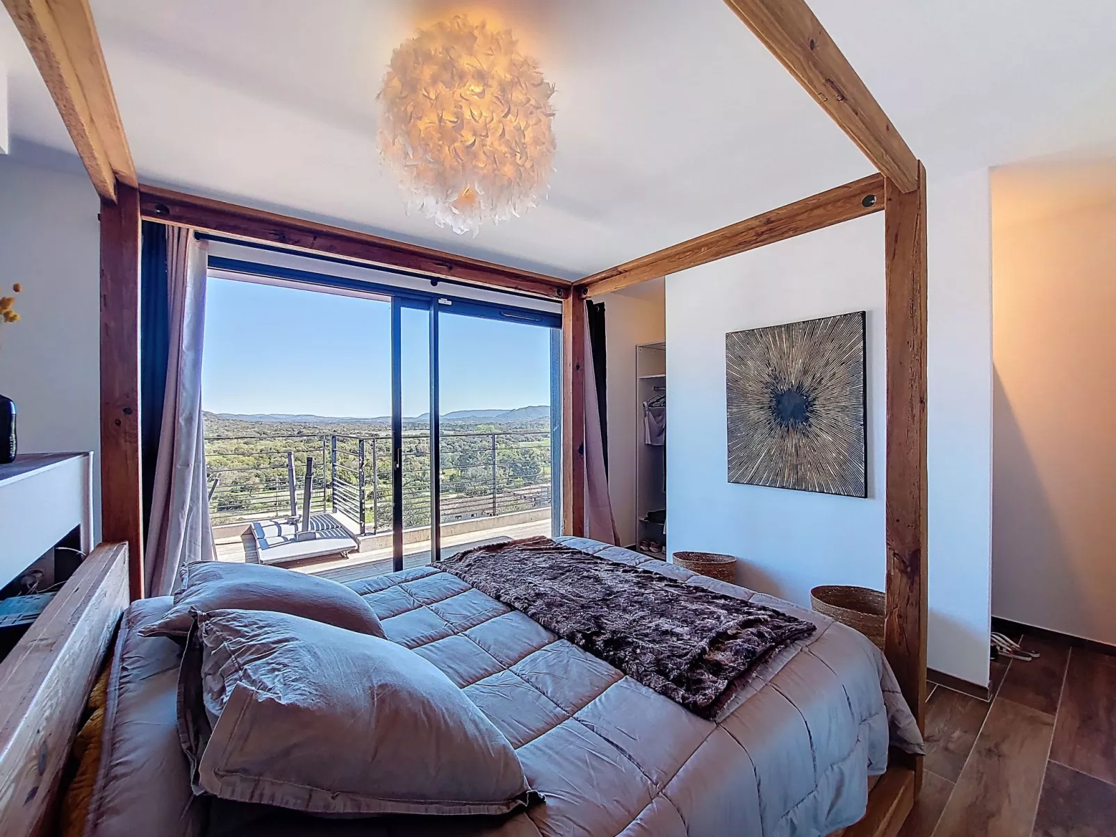 Munticella - Drinnen