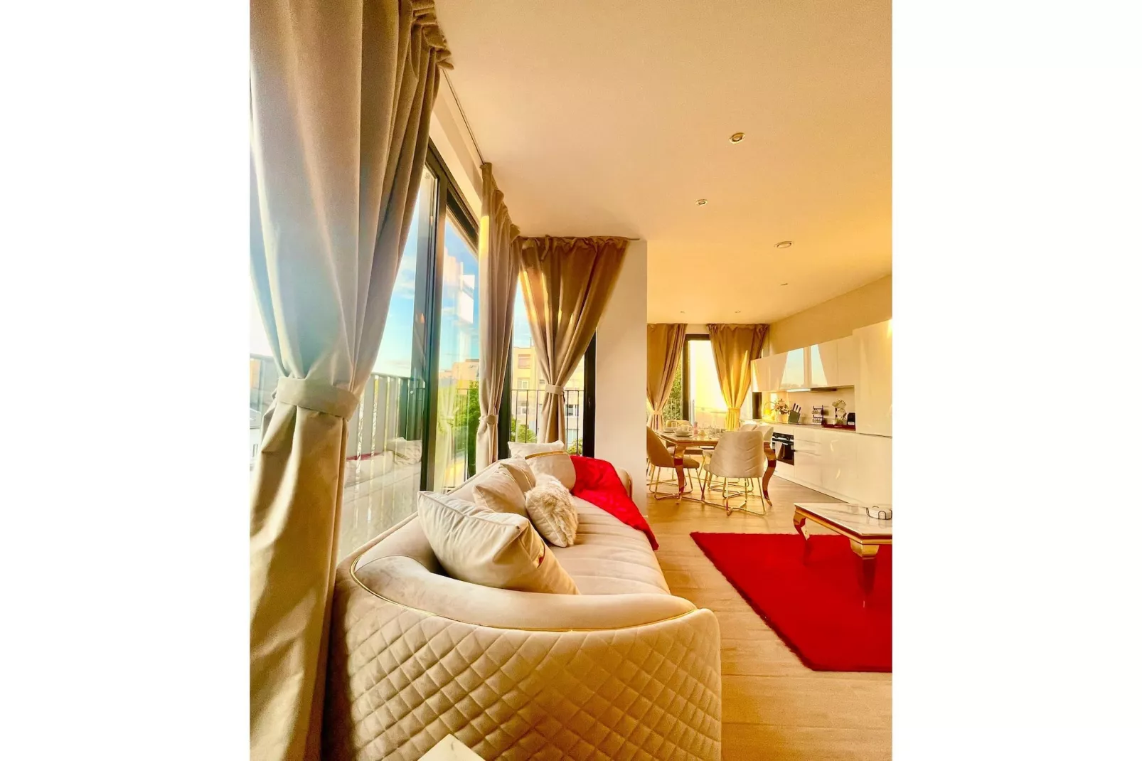 One Lux Stay Near Antwerp Central - 3 Bedroom 15 Bathroom - Salon