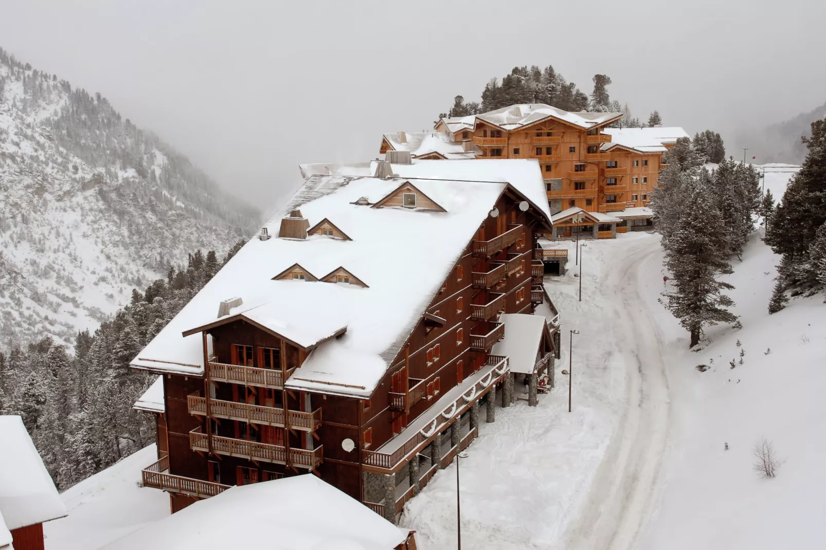Chalet Altitude Arc 2000 3 - Extérieur été