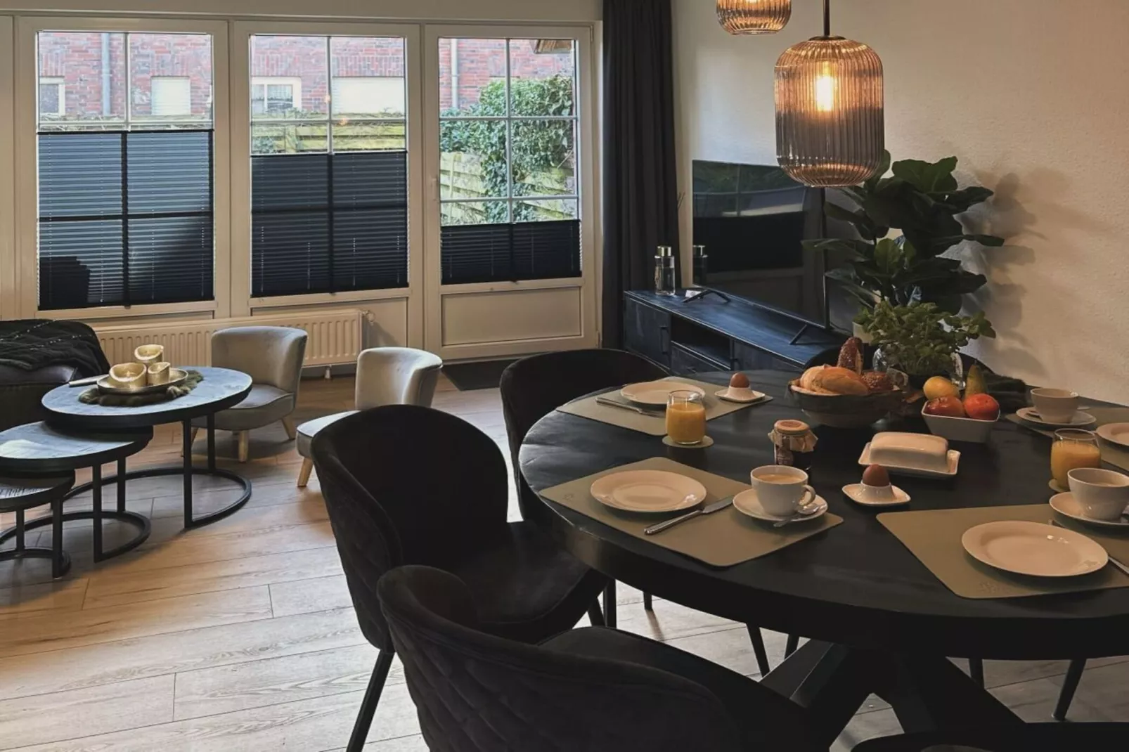 453084 - Esszimmer