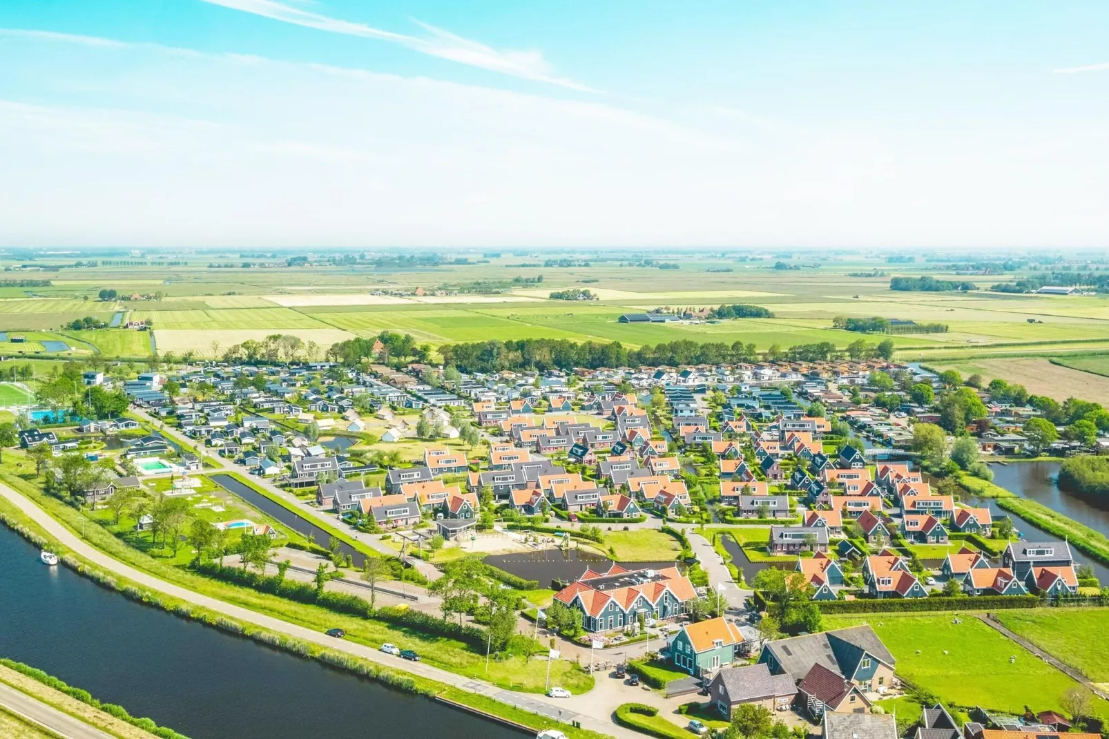 De Edammer  6 personen - View in summer